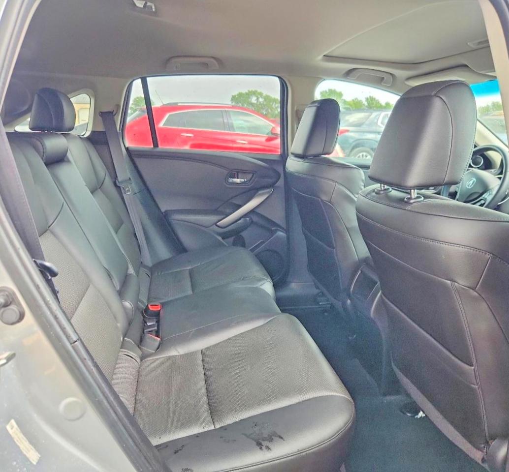 2015 Acura Rdx Technology Серебряный vin: 5J8TB4H50FL010339
