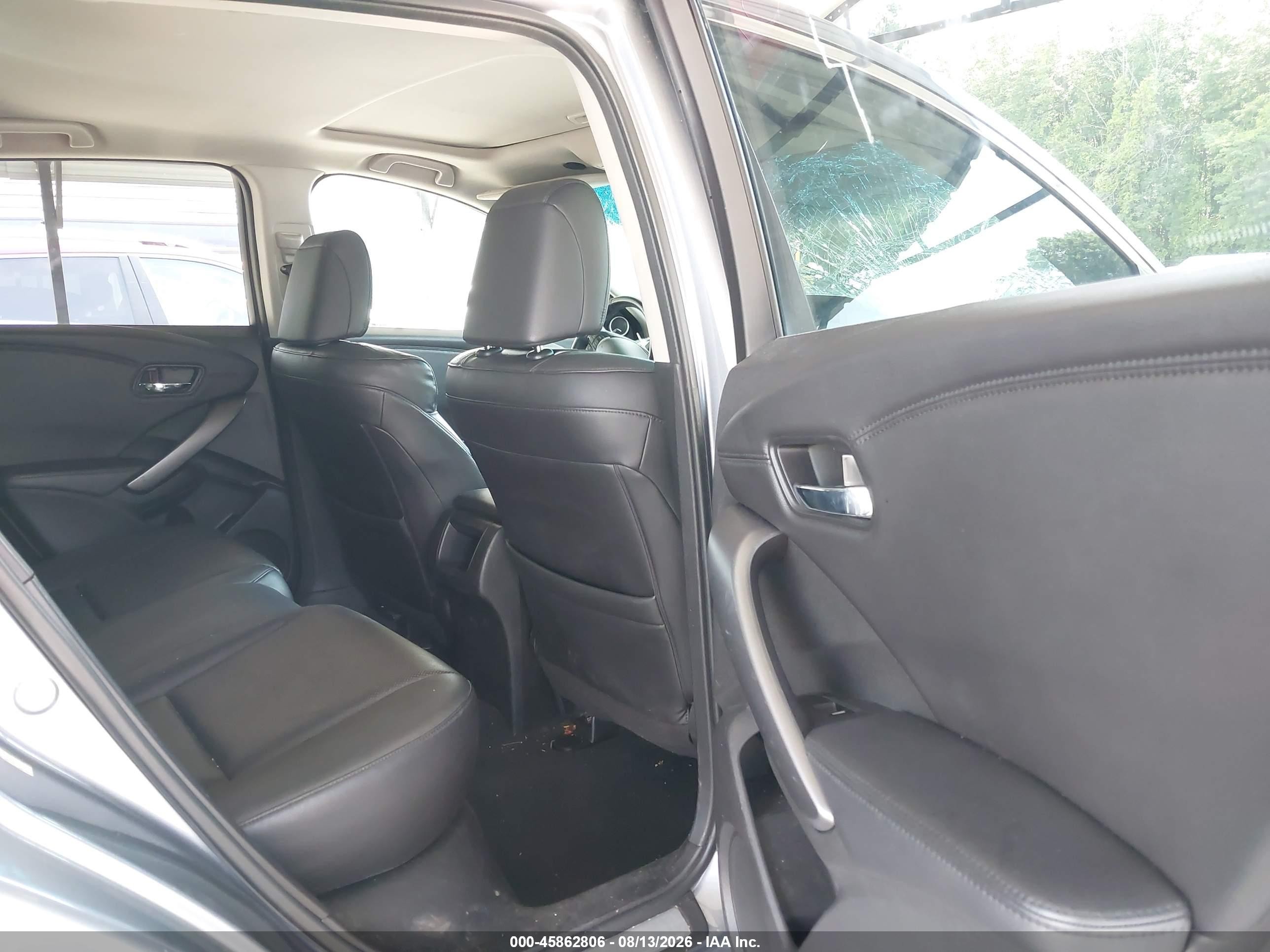 2013 Acura Rdx   Silver vin: 5J8TB4H52DL008346