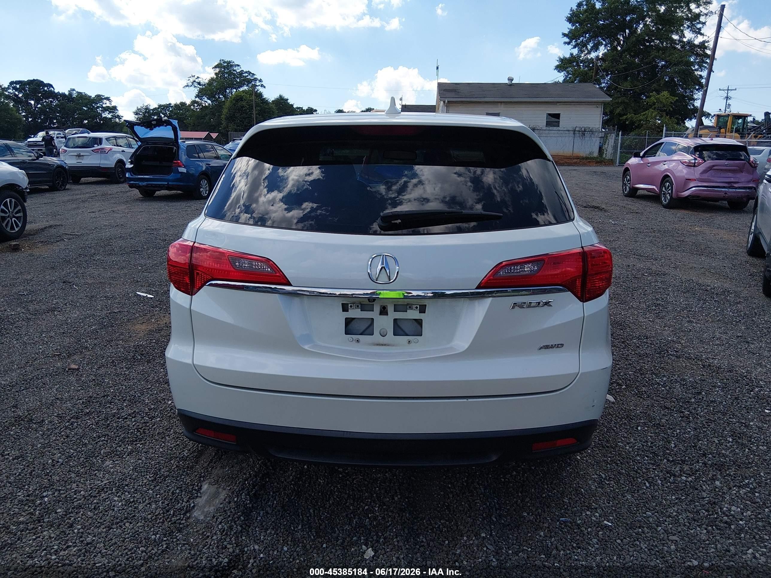 2014 Acura Rdx   White vin: 5J8TB4H52EL014472