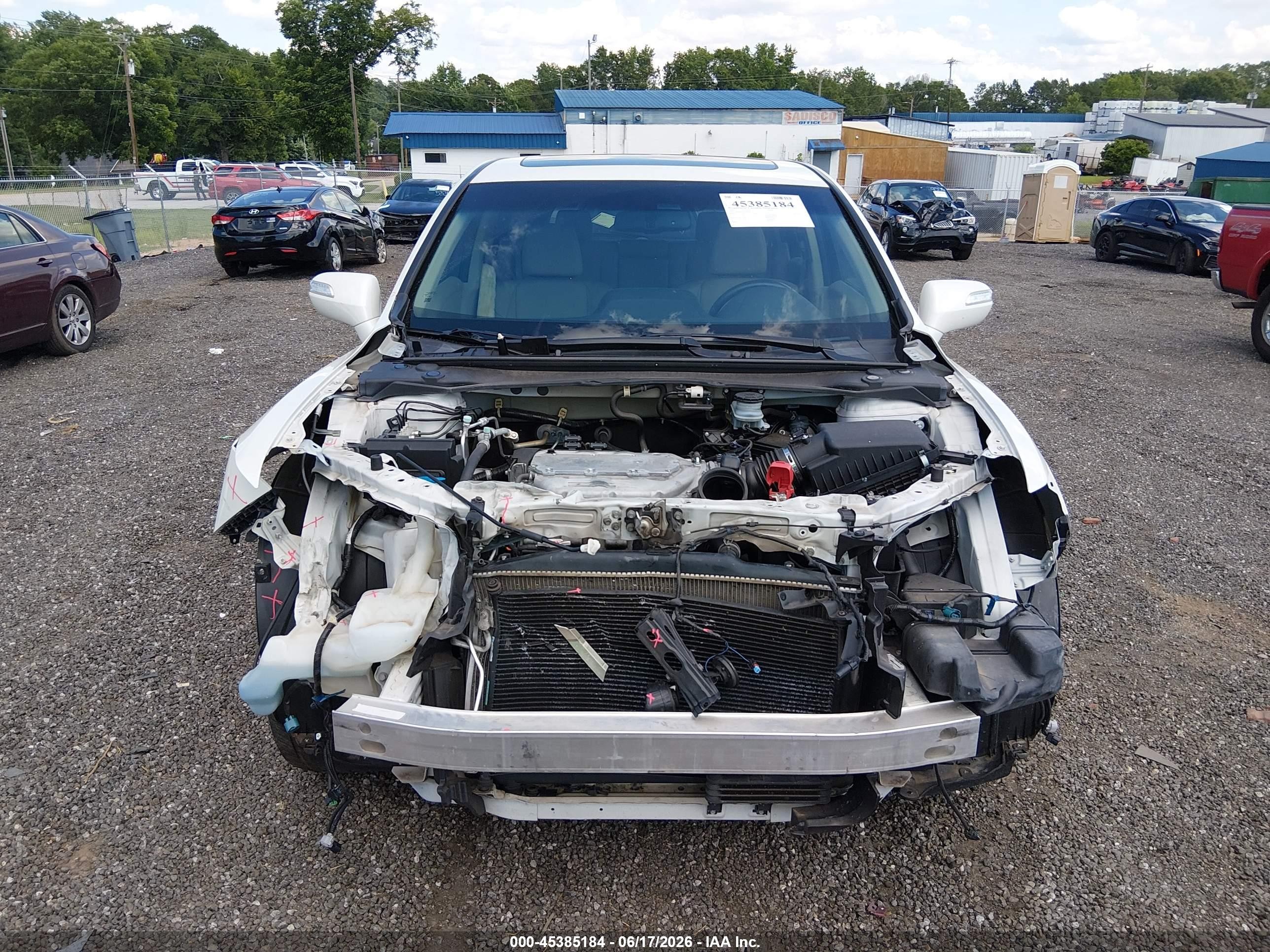 2014 Acura Rdx   White vin: 5J8TB4H52EL014472
