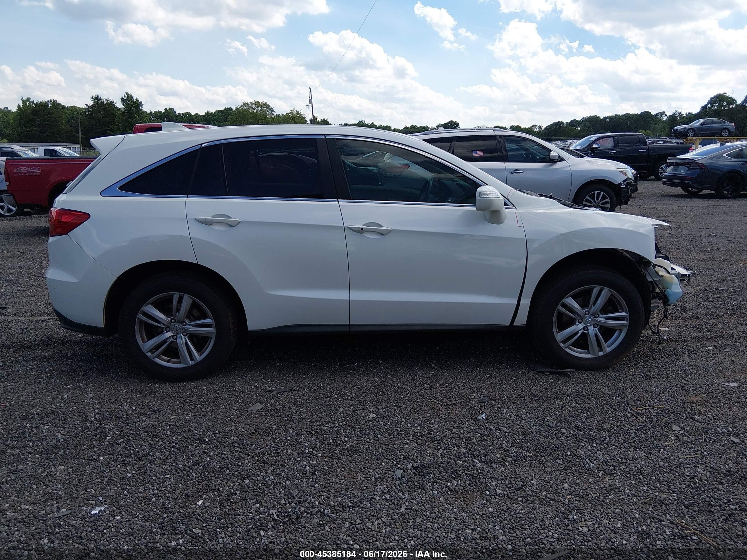 2014 Acura Rdx   White vin: 5J8TB4H52EL014472