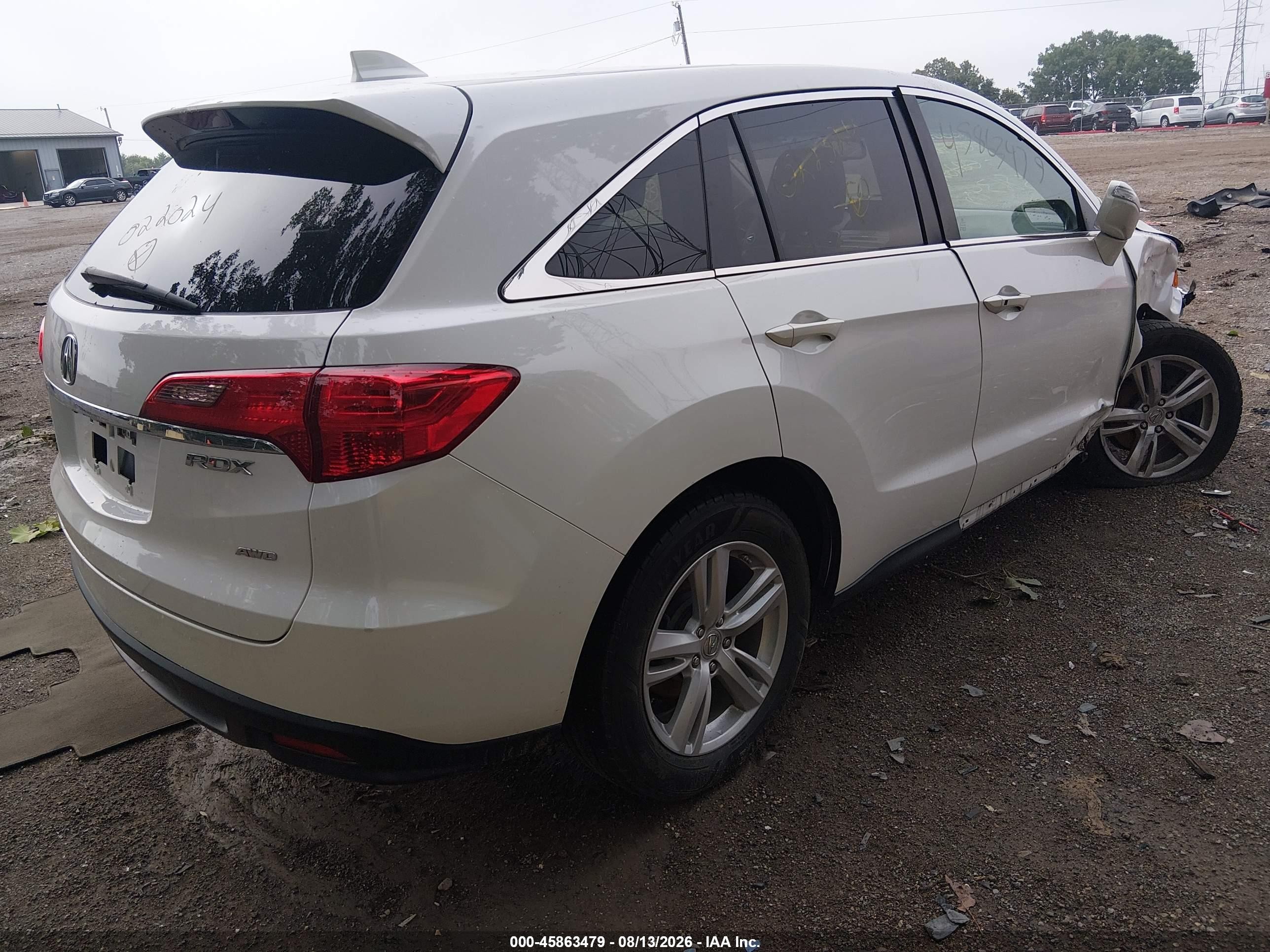 2015 Acura Rdx   White vin: 5J8TB4H52FL022024