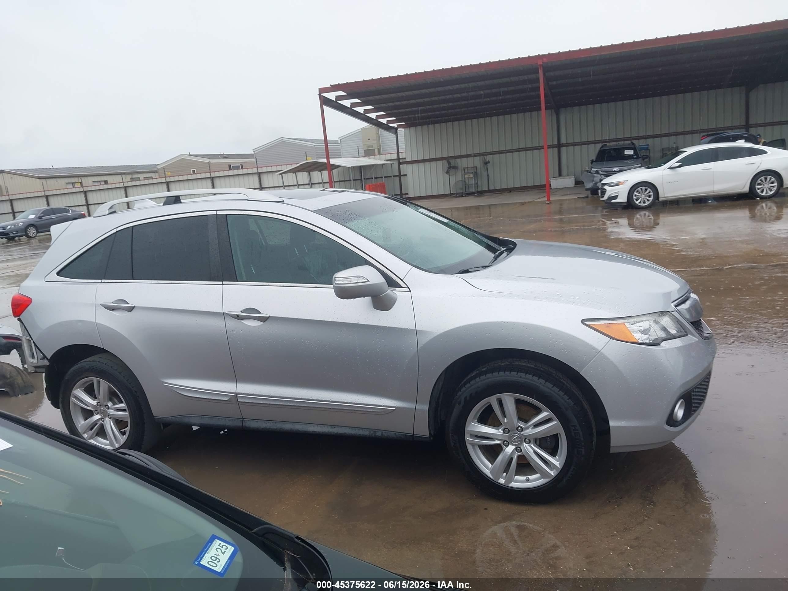 2014 Acura Rdx   Silver vin: 5J8TB4H54EL002131