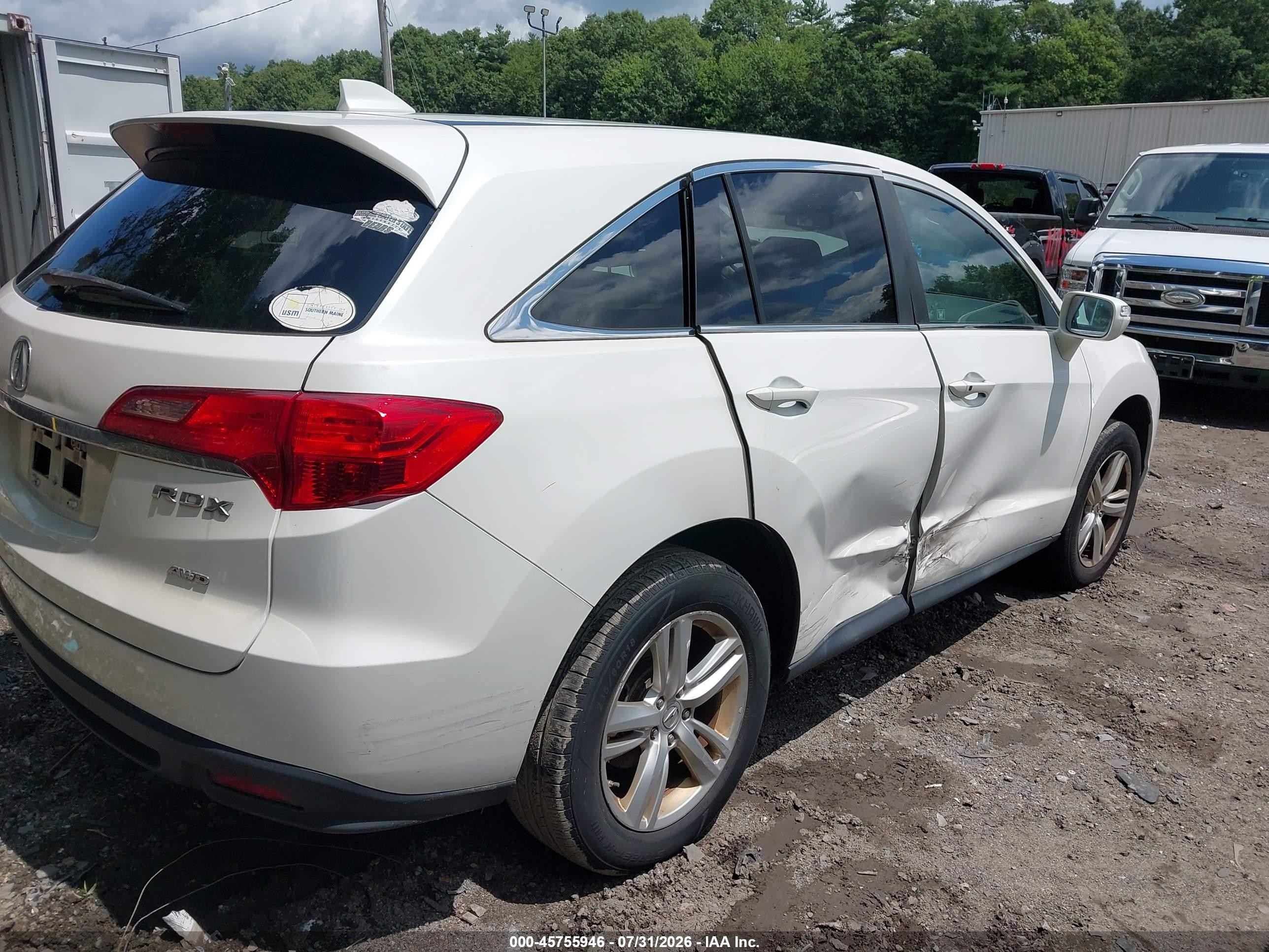 2013 Acura Rdx   White vin: 5J8TB4H55DL009863