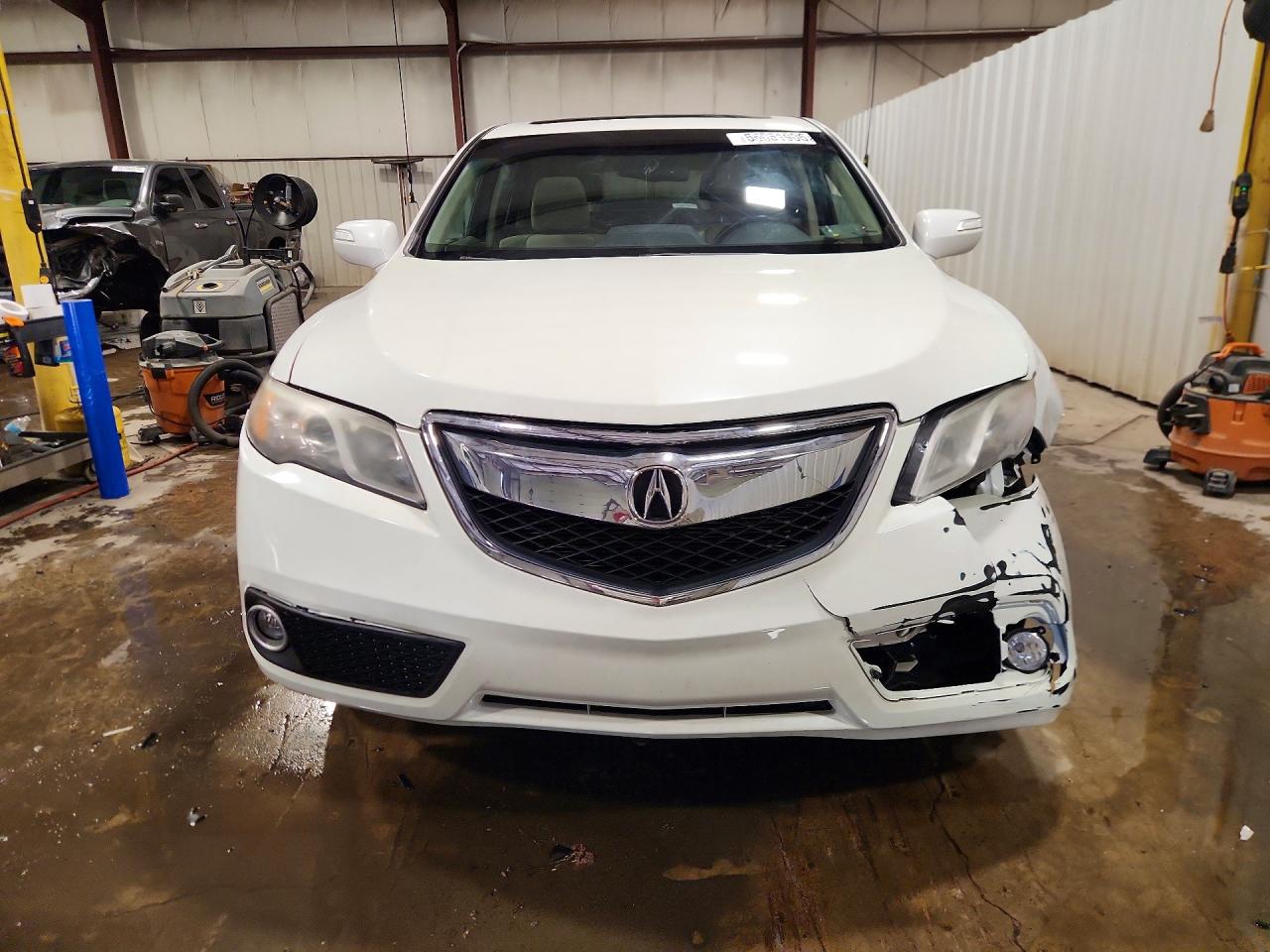 2015 Acura Rdx Technology White vin: 5J8TB4H55FL008005