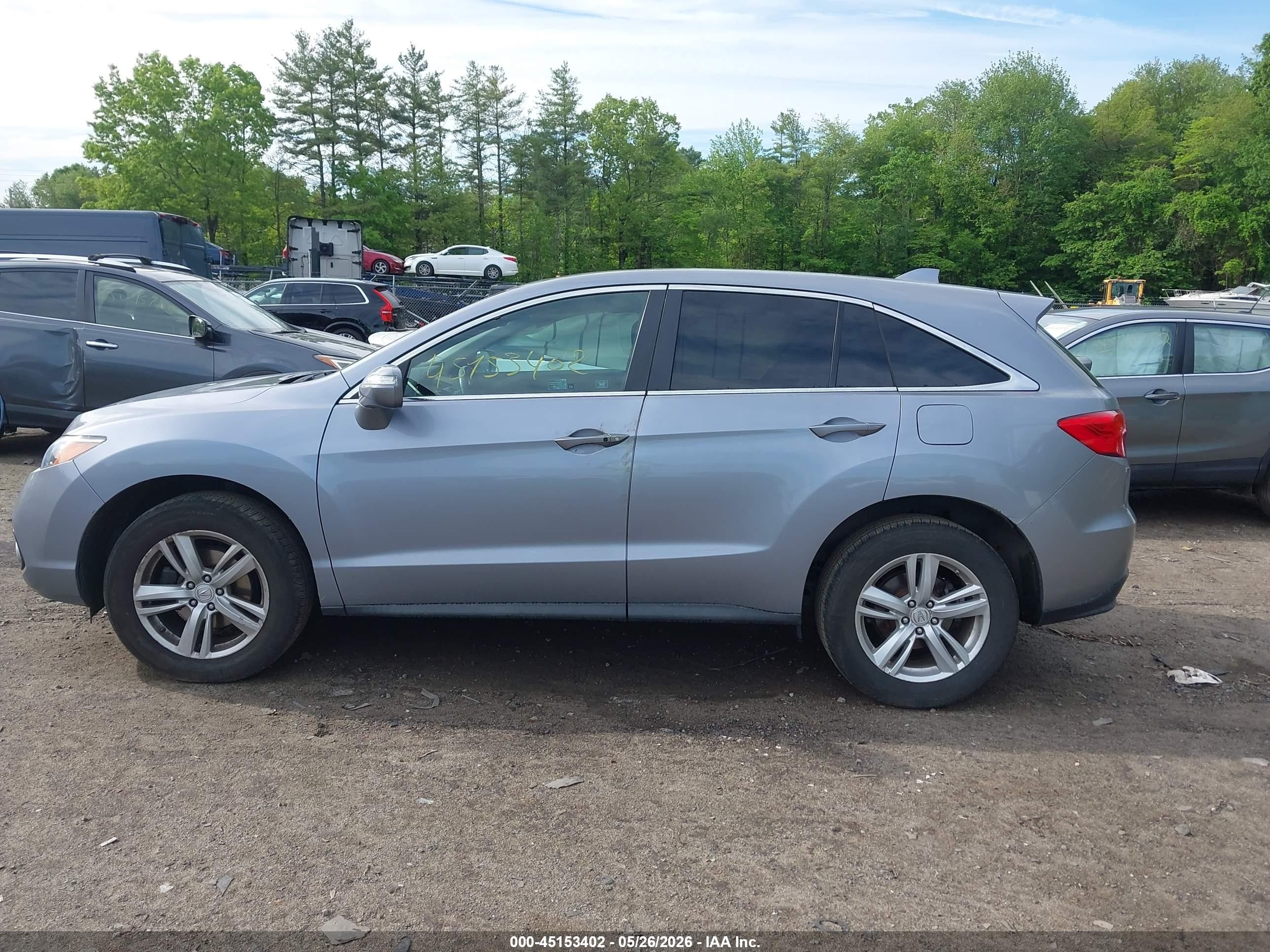 2013 Acura Rdx   Silver vin: 5J8TB4H57DL005670