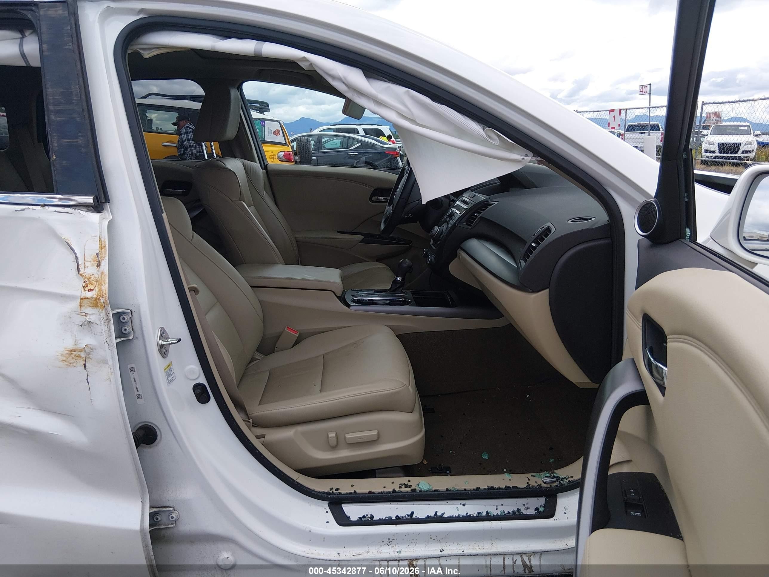 2015 Acura Rdx   White vin: 5J8TB4H57FL008166
