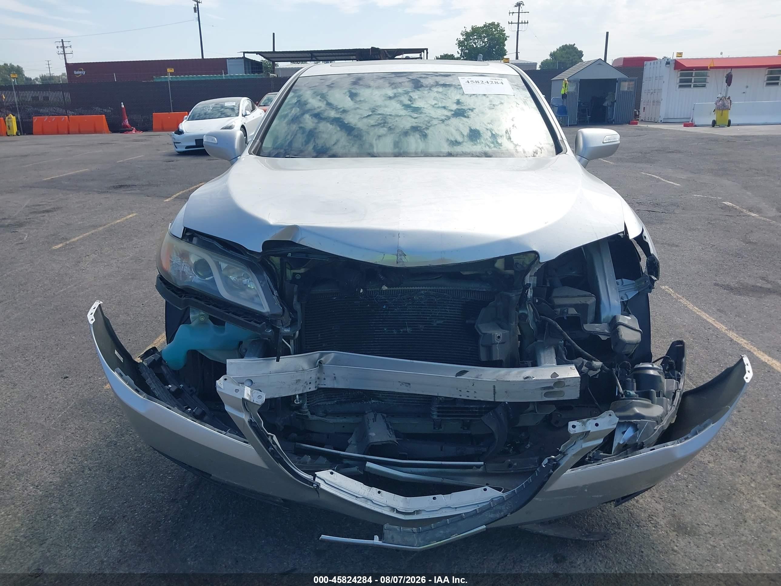 2015 Acura Rdx   Silver vin: 5J8TB4H57FL022746