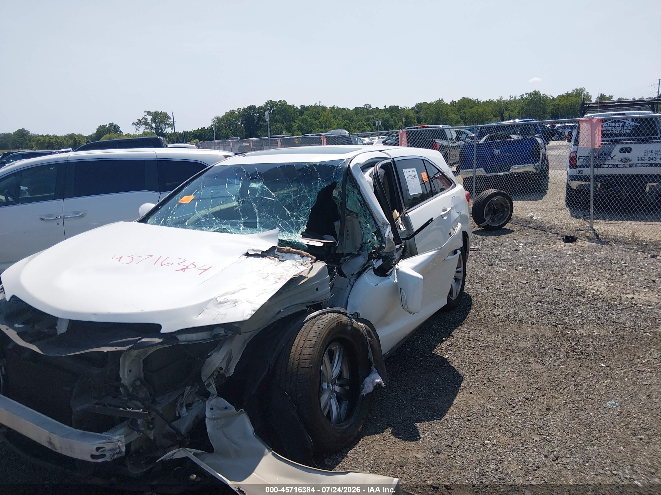 2013 Acura Rdx   Белый vin: 5J8TB4H58DL023613