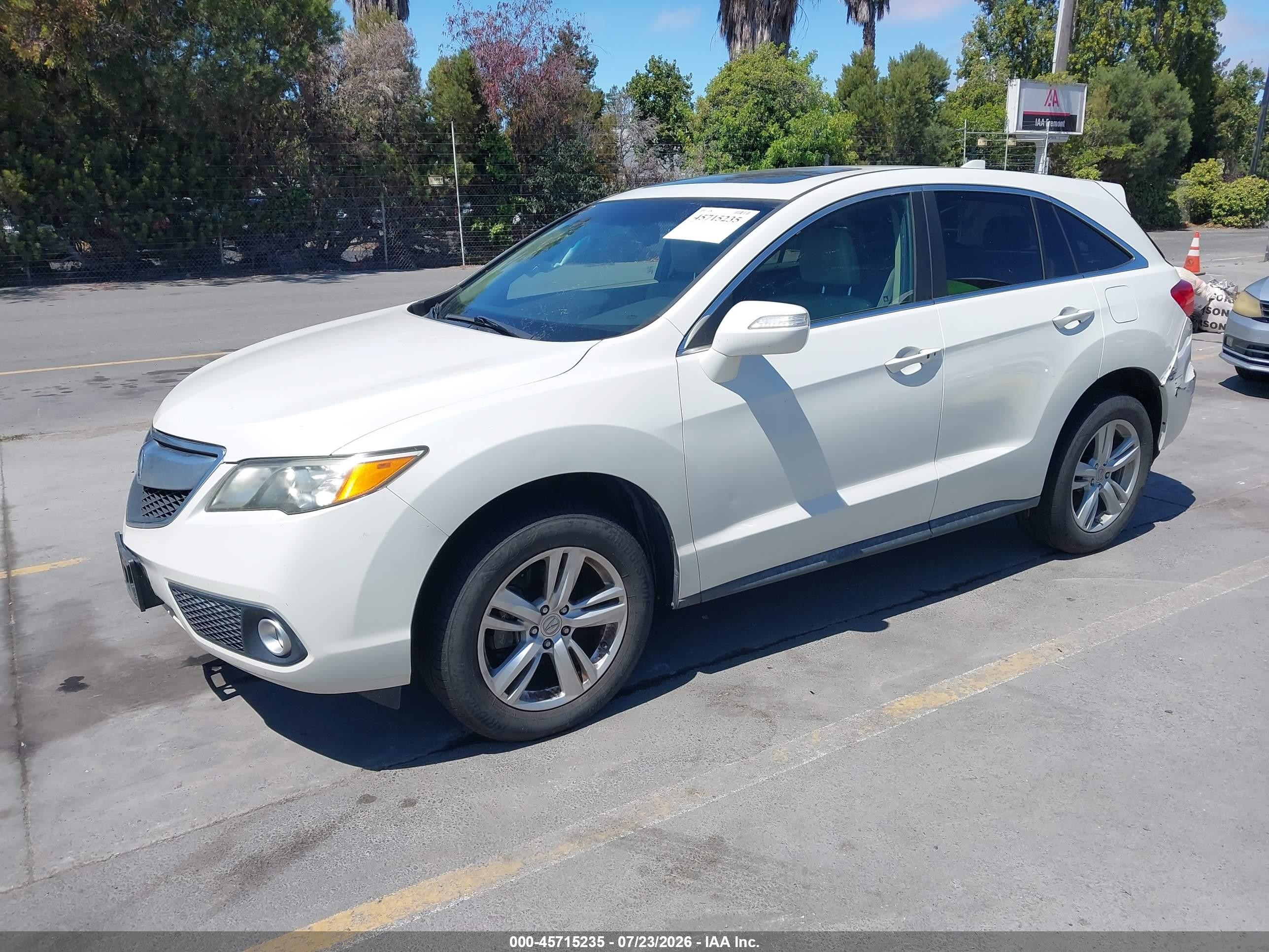 2014 Acura Rdx   White vin: 5J8TB4H58EL016419