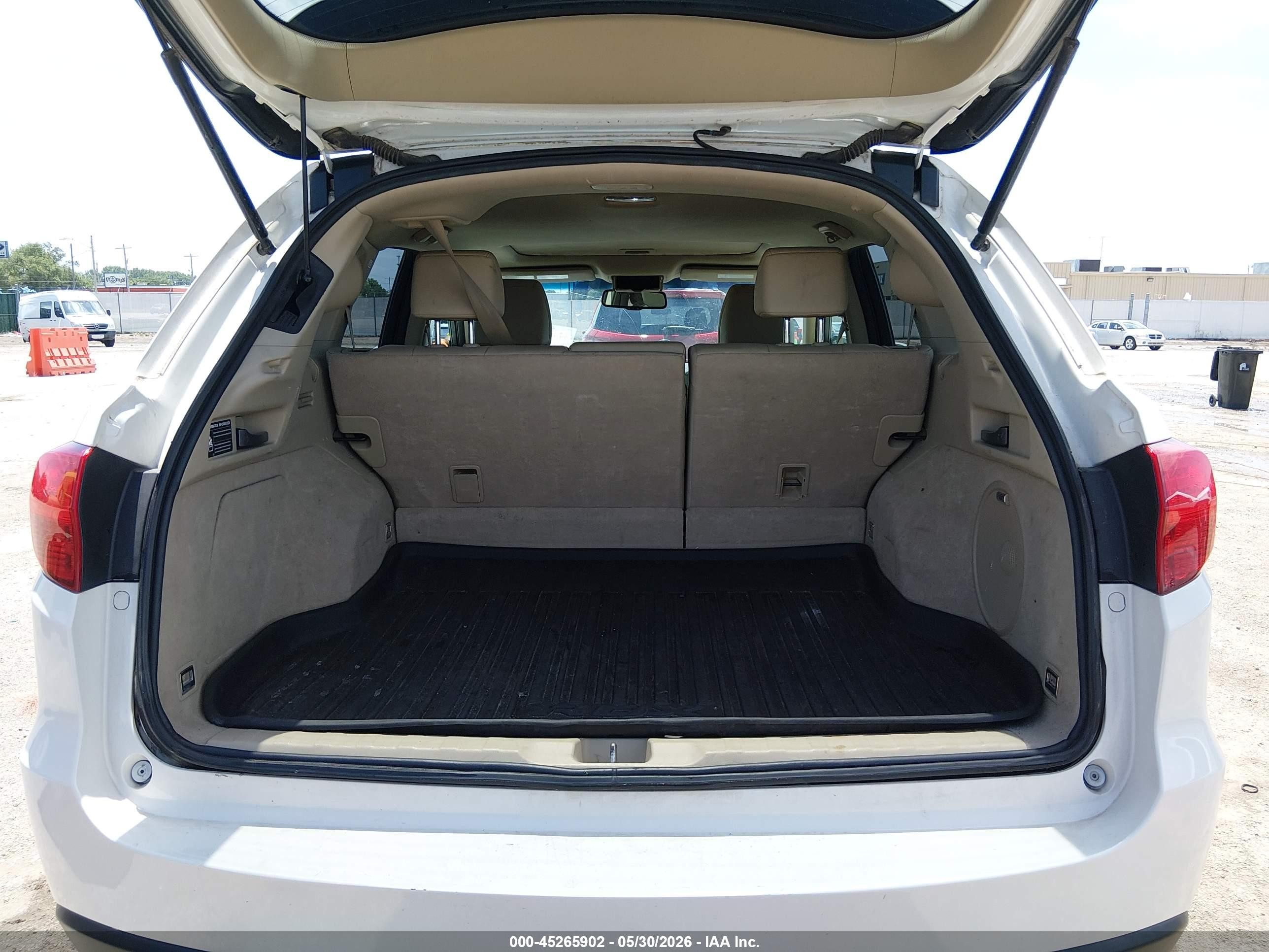 2013 Acura Rdx   White vin: 5J8TB4H59DL005265