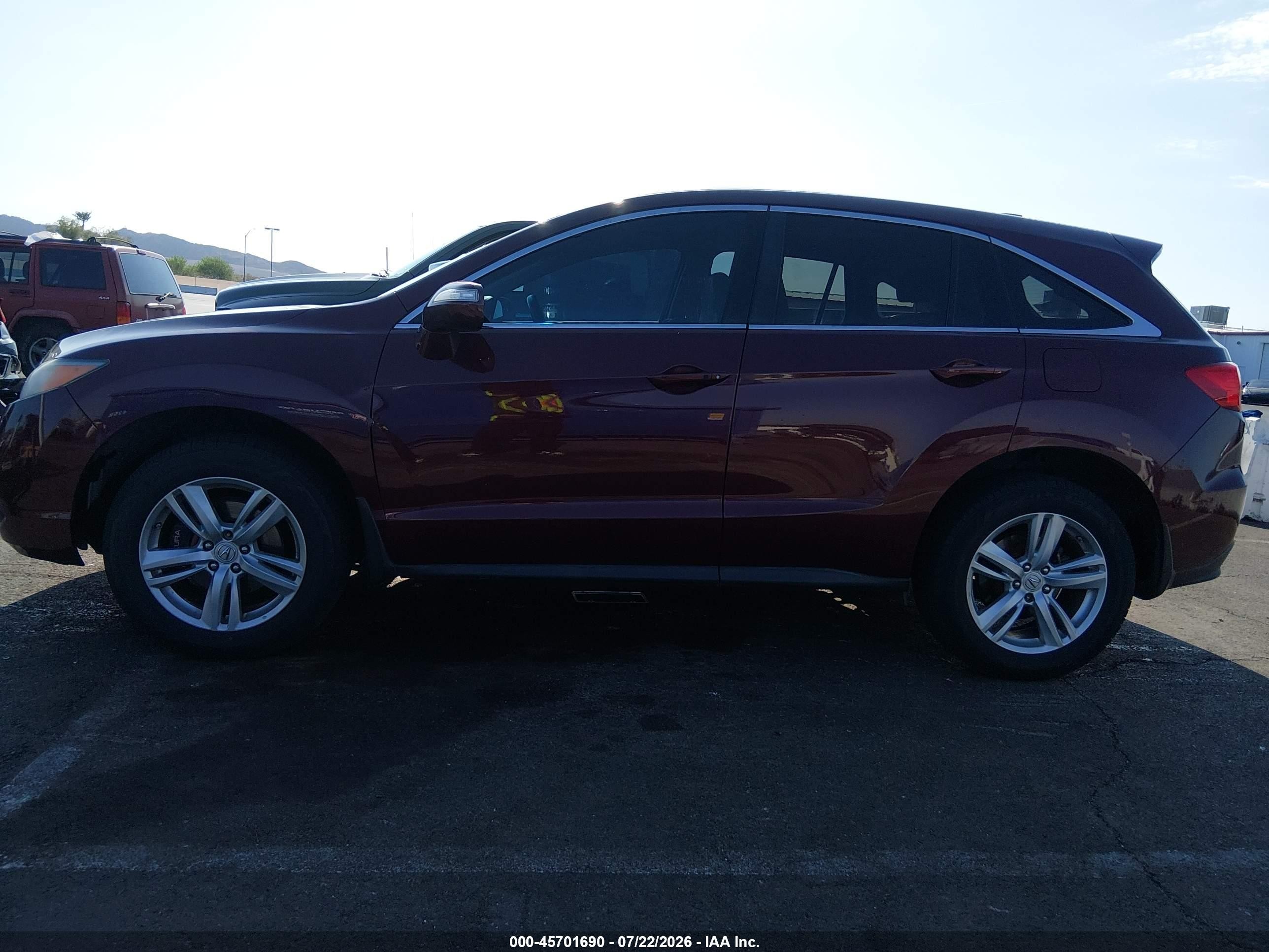 2014 Acura Rdx   Red vin: 5J8TB4H59EL025291
