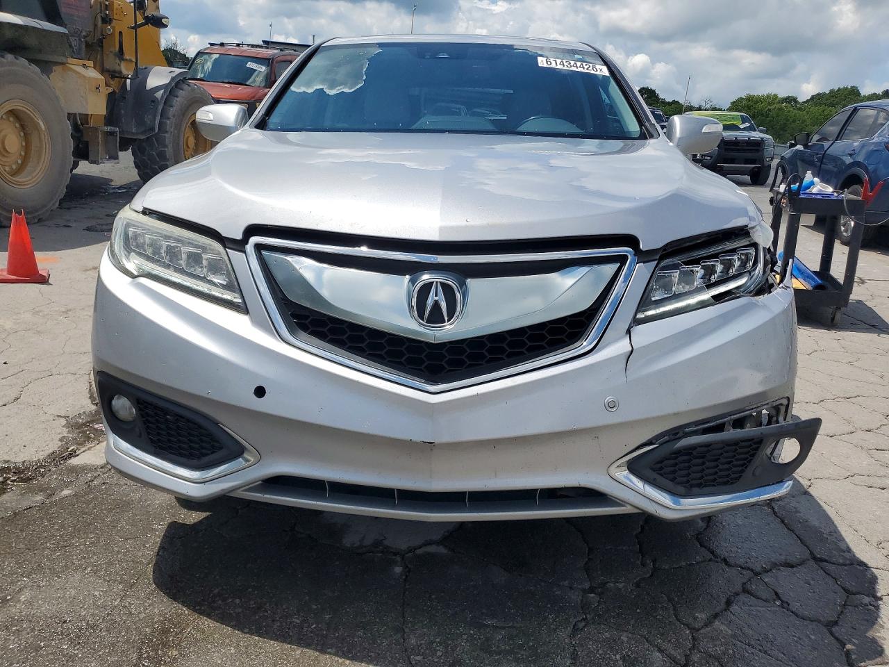 2018 Acura Rdx Advance Silver vin: 5J8TB4H7XJL009208