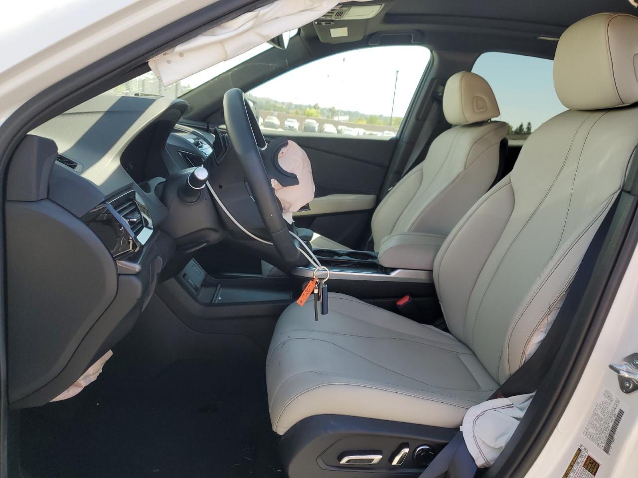 2025 Acura Rdx Белый vin: 5J8TC2H45SL018777