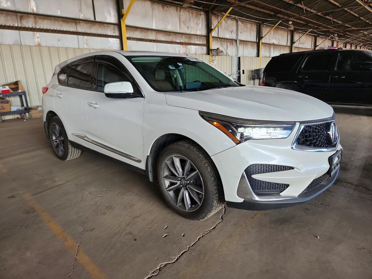 2020 Acura Rdx Technology Белый vin: 5J8TC2H55LL008924