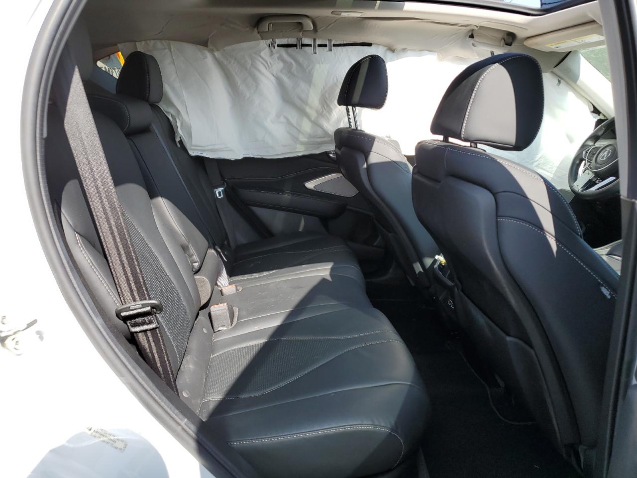 2020 Acura Rdx Technology Белый vin: 5J8TC2H57LL002266