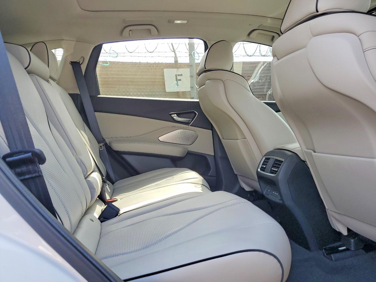 2026 Acura Rdx Advance Белый vin: 5J8TC2H71TL004791