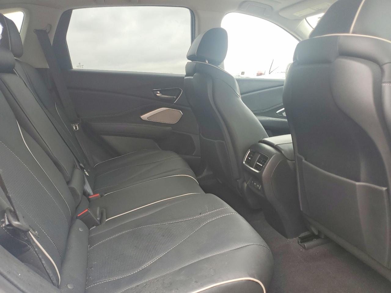 2020 Acura Rdx Advance White vin: 5J8TC2H74LL025330
