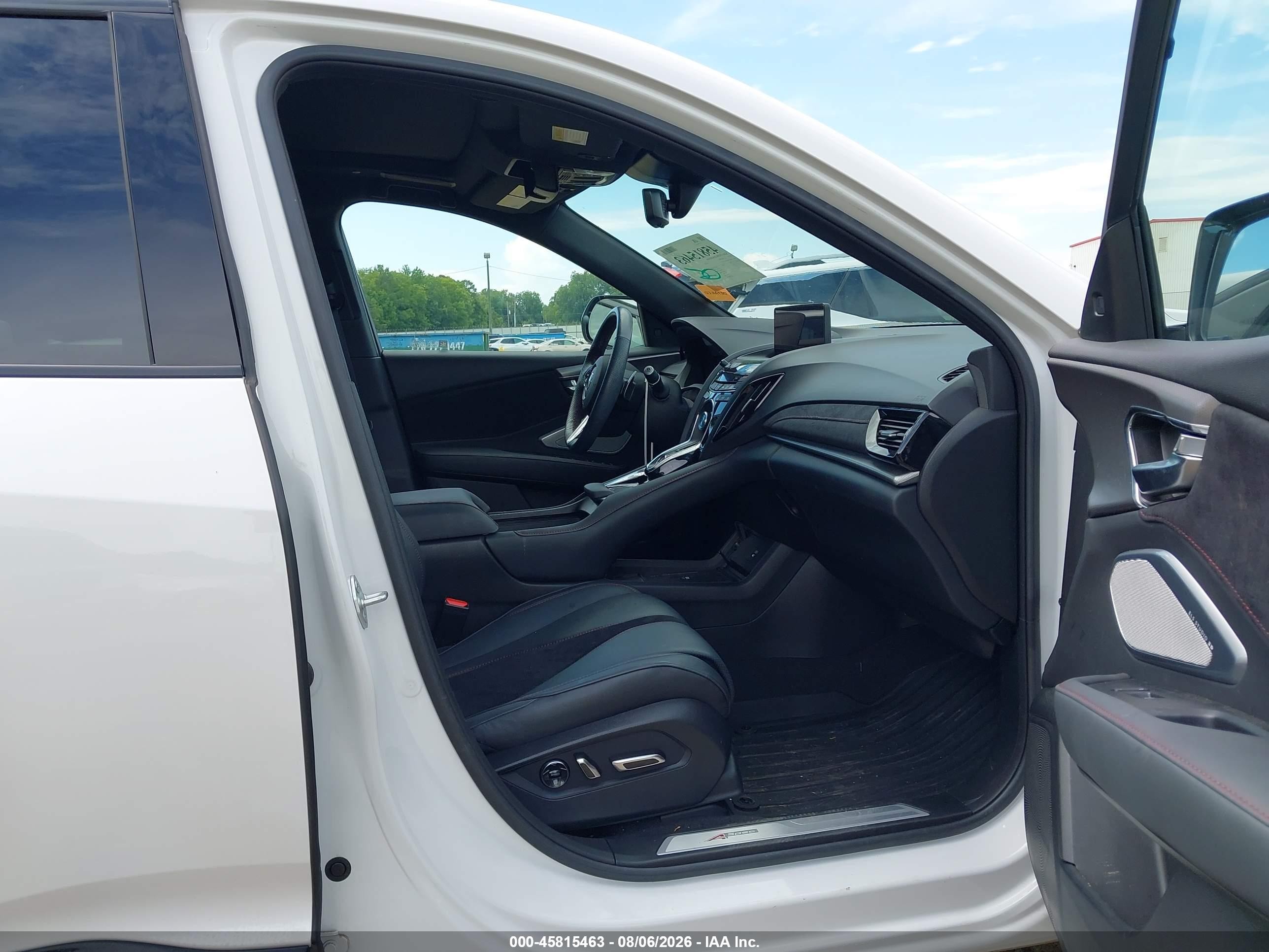 2023 Acura Rdx A-spec Advance Package White vin: 5J8TC2H81PL011951