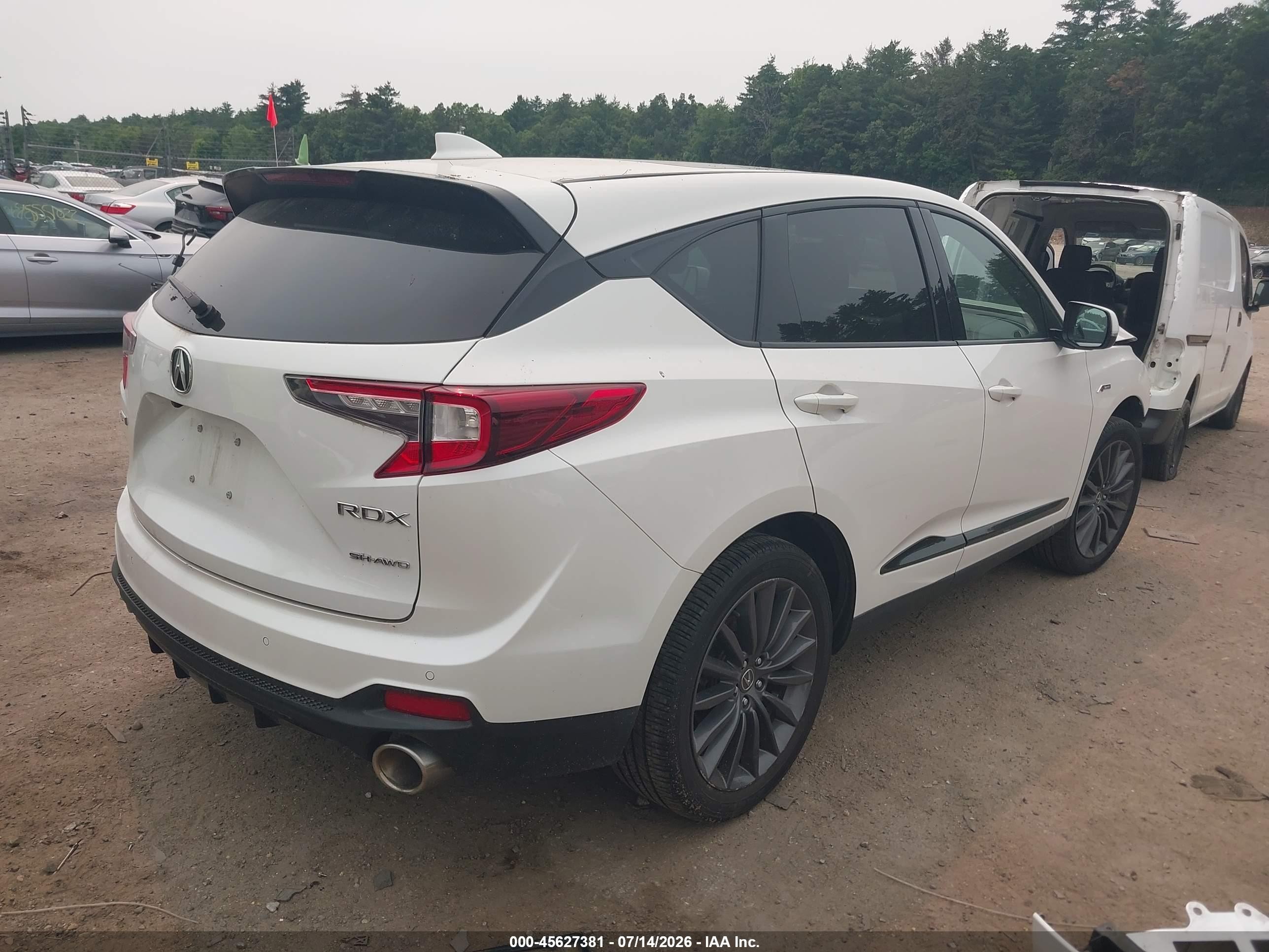 2024 Acura Rdx A-spec Advance Package White vin: 5J8TC2H88RL003588