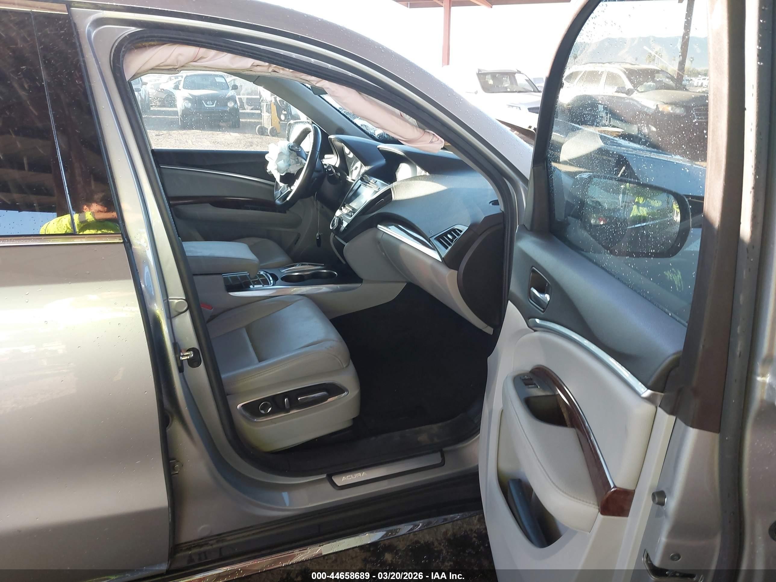2019 Acura Mdx Standard Silver vin: 5J8YD3H34KL008306