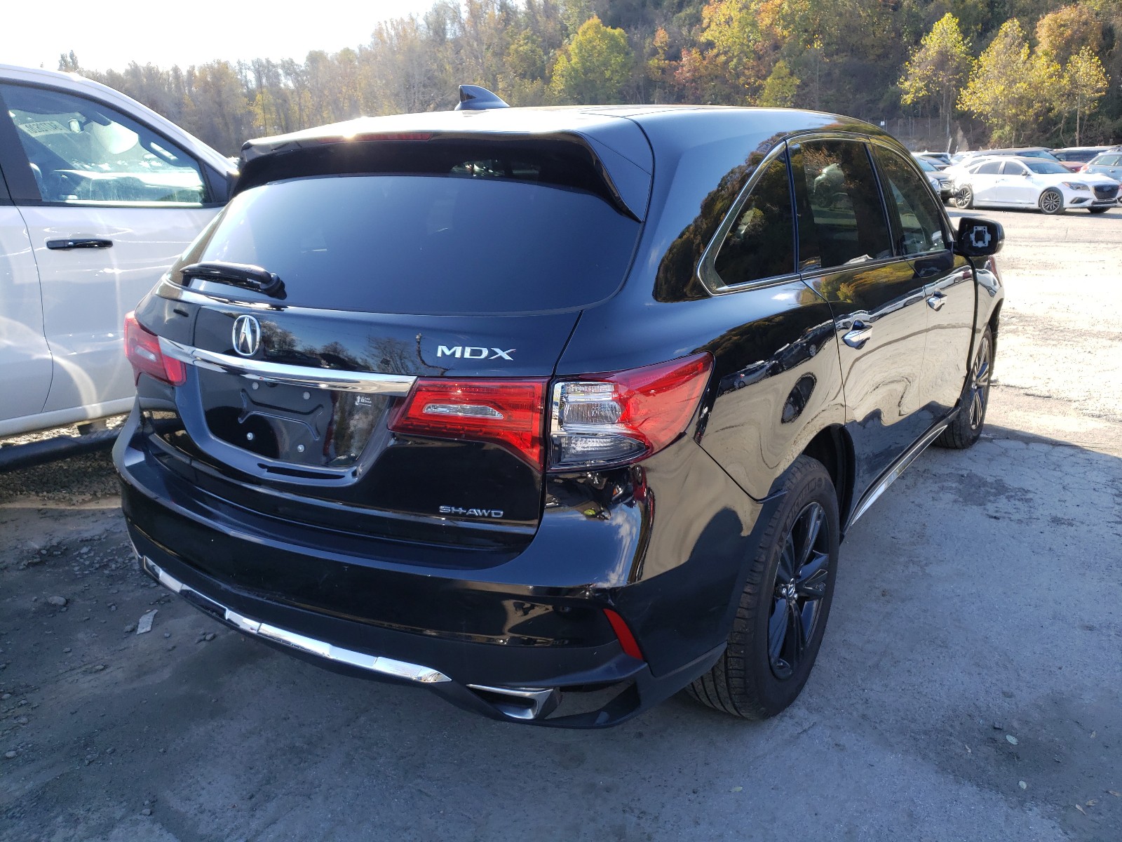 2019 Acura Mdx  Black vin: 5J8YD4H38KL036616