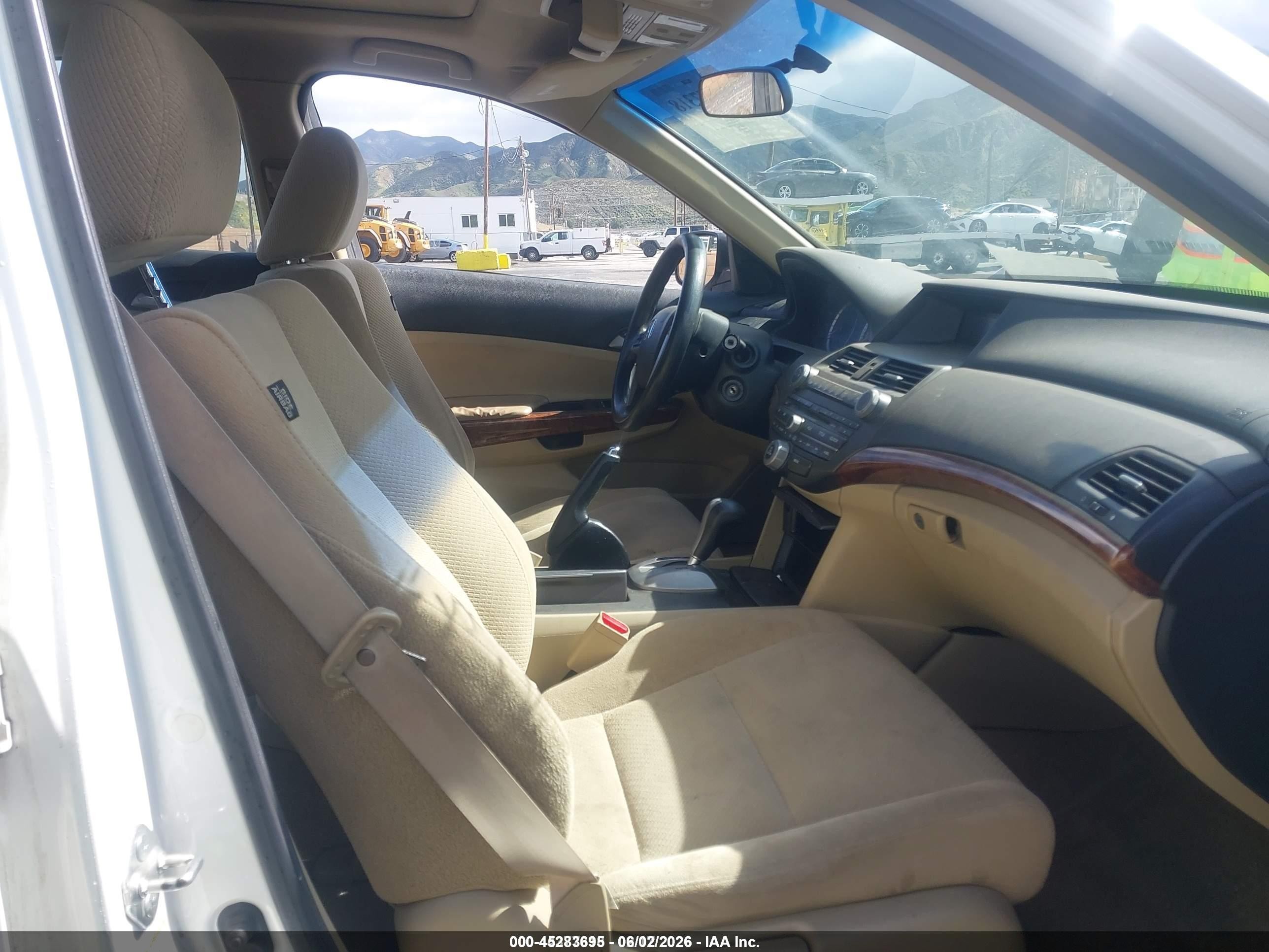 2011 Honda Accord 3.5 Ex White vin: 5KBCP3F73BB004676