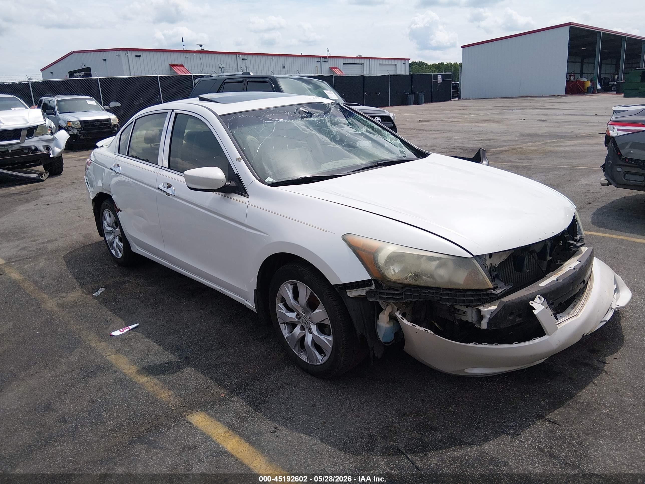 2010 Honda Accord 3.5 Ex-l White vin: 5KBCP3F81AB003646