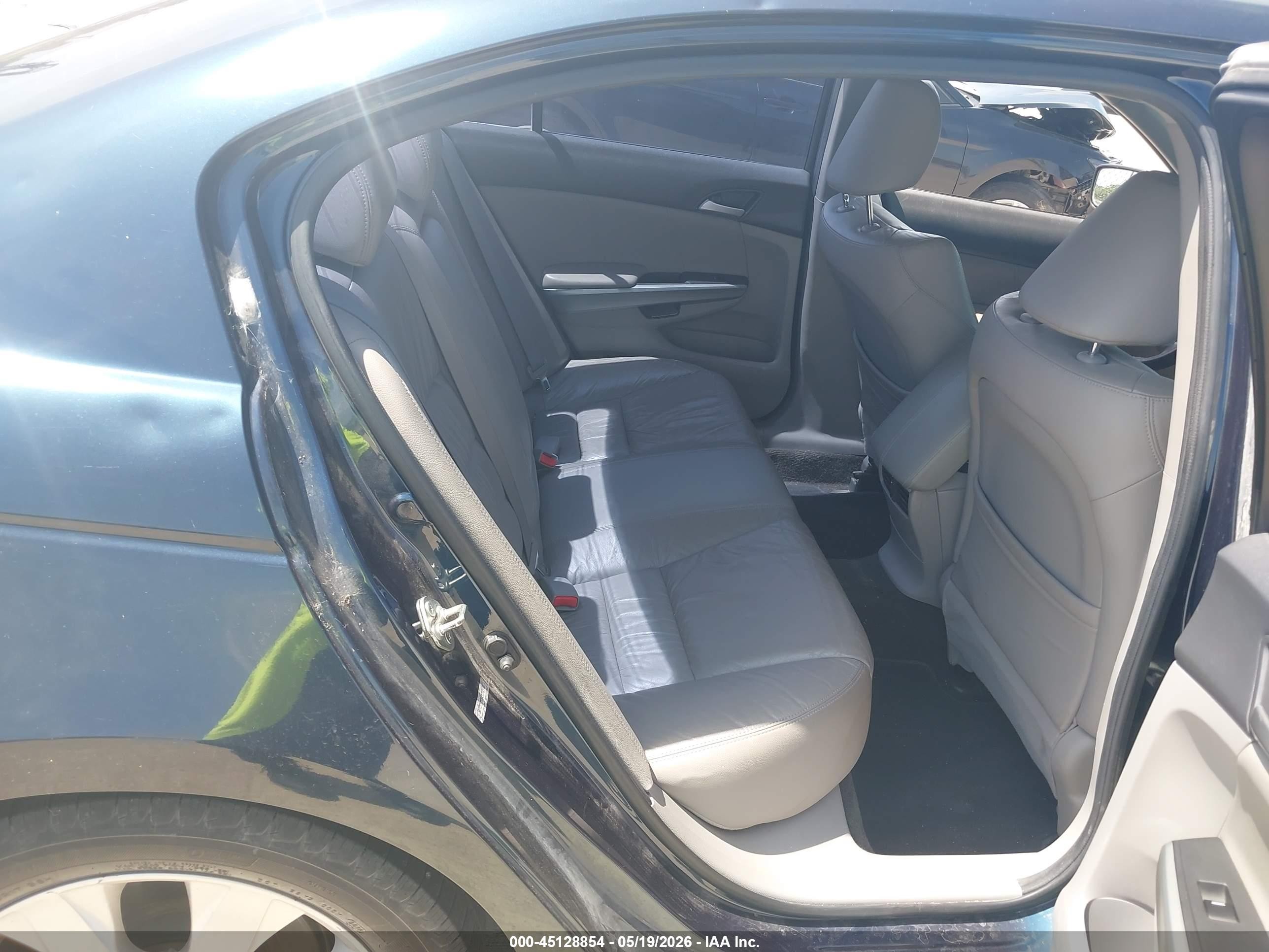 2010 Honda Accord 3.5 Ex-l Blue vin: 5KBCP3F81AB006644