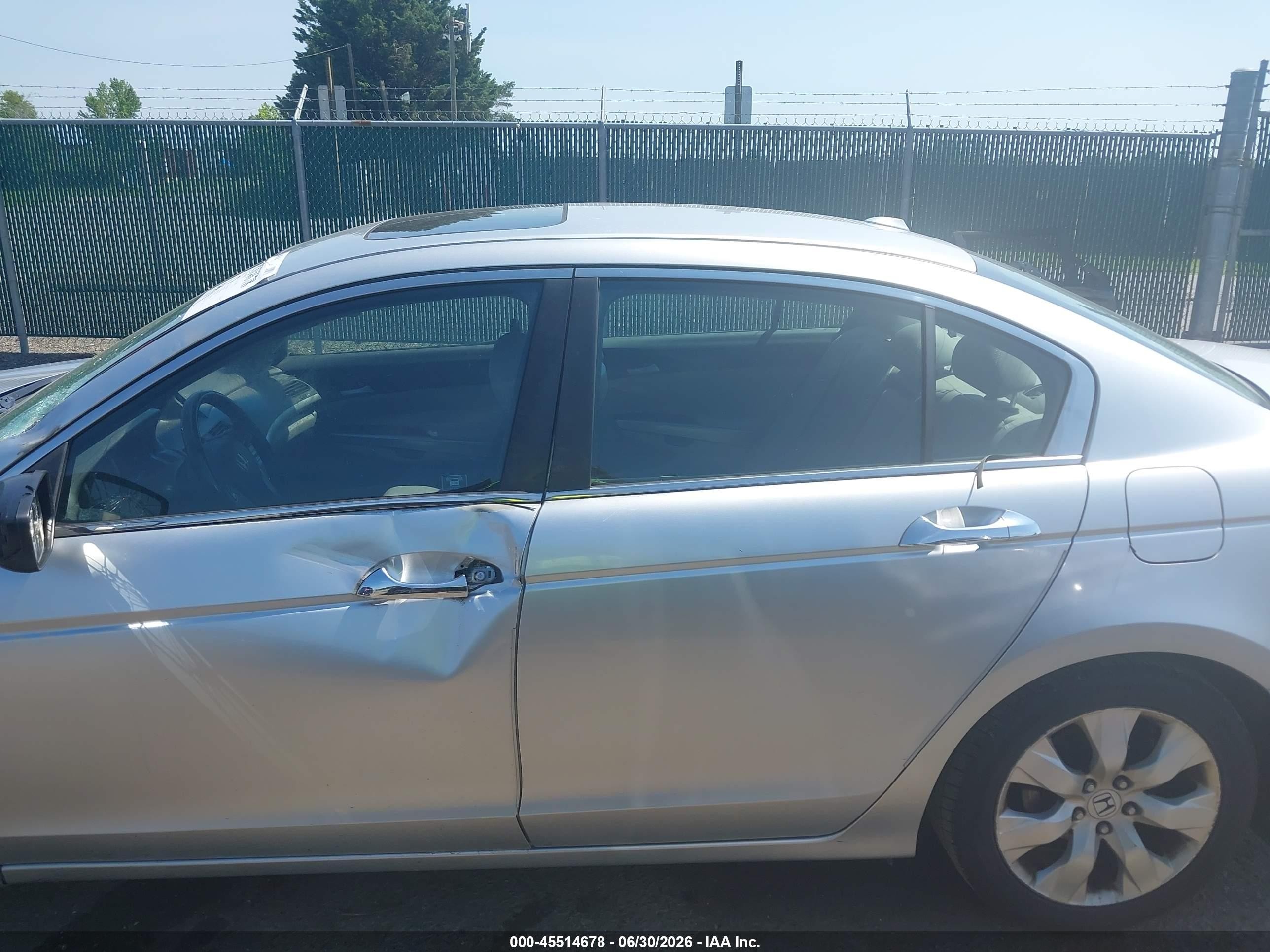 2010 Honda Accord 3.5 Ex-l Silver vin: 5KBCP3F82AB001369