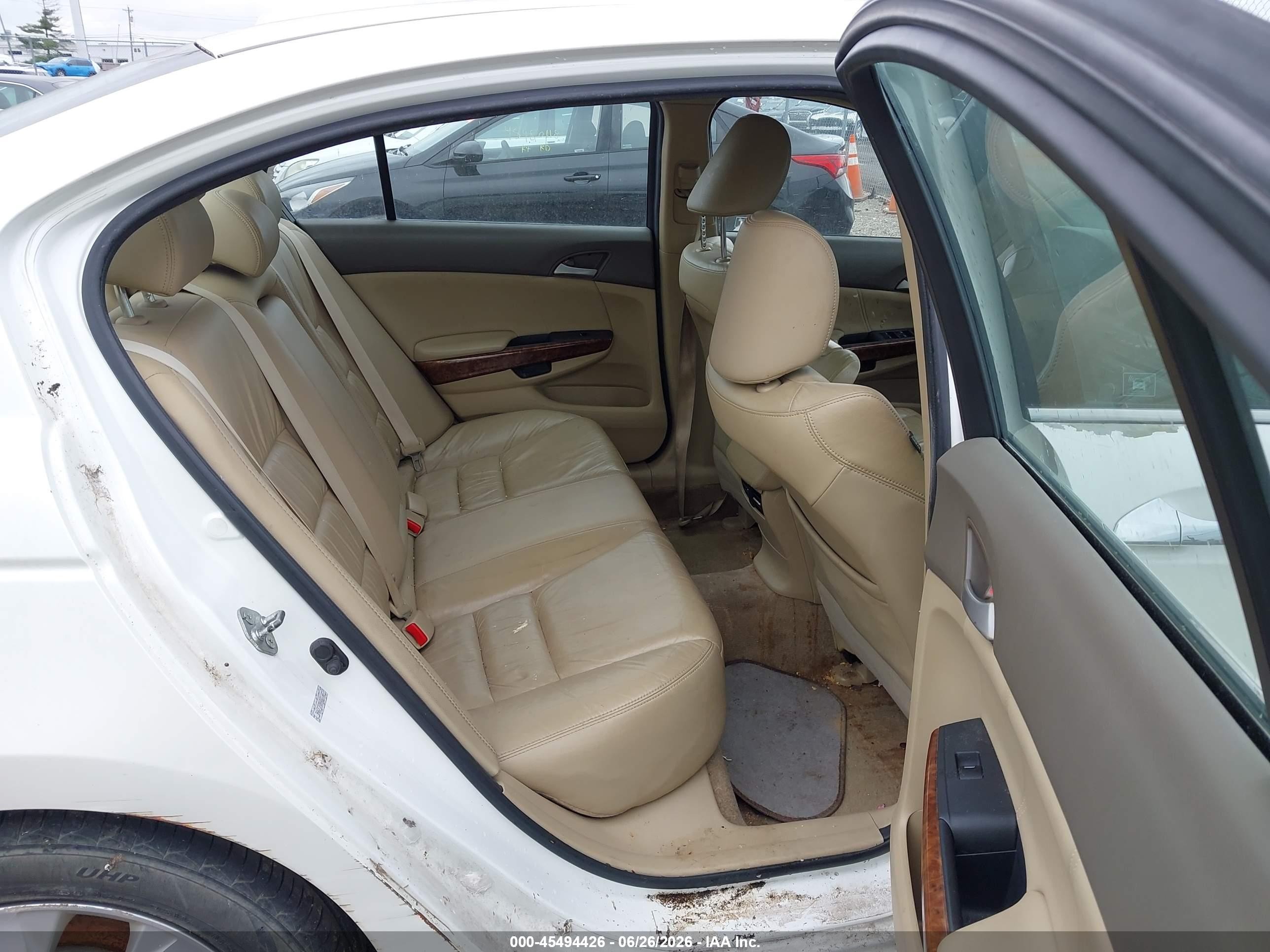 2010 Honda Accord 3.5 Ex-l White vin: 5KBCP3F85AB001687