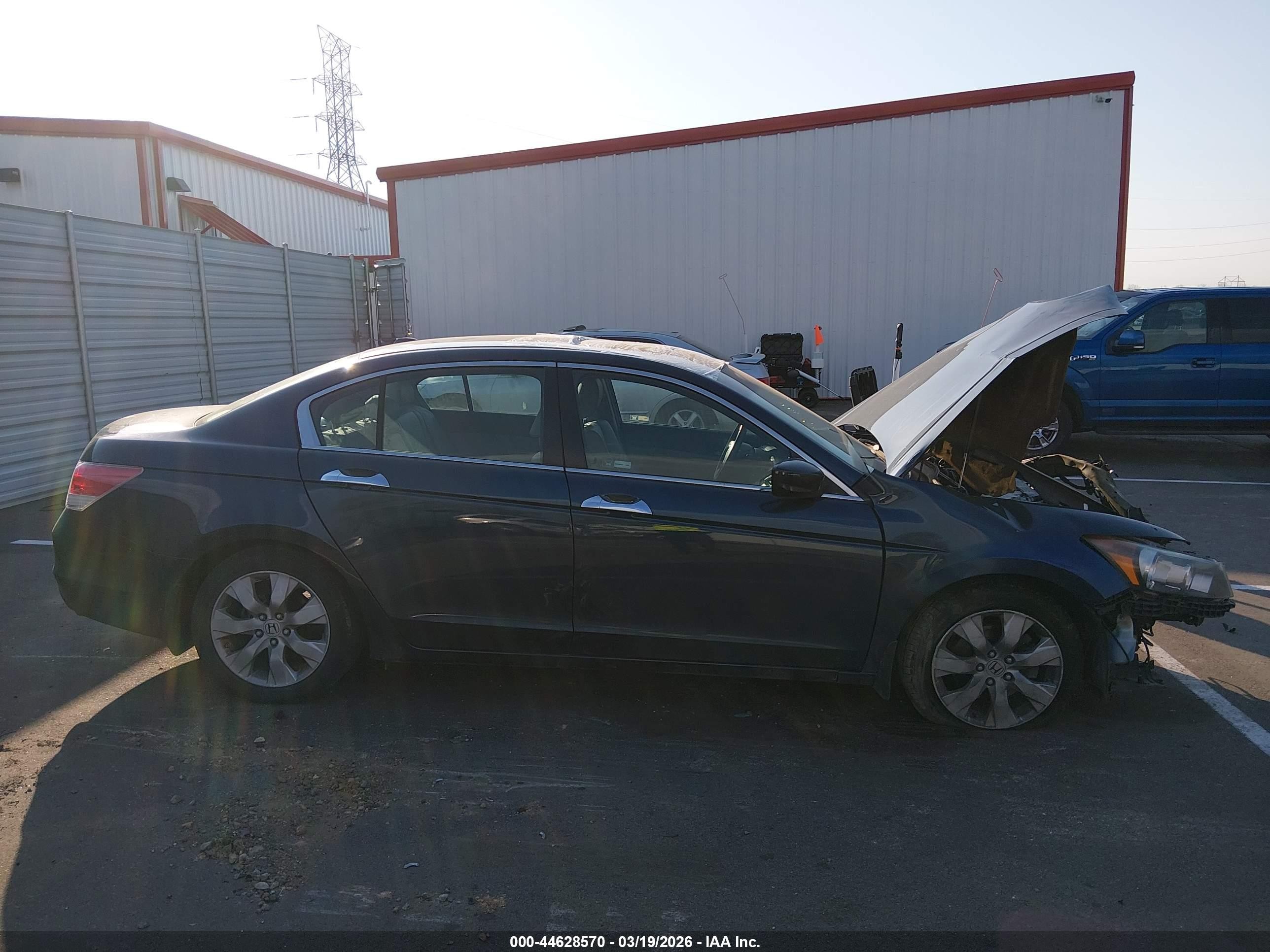 2010 Honda Accord 3.5 Ex-l Blue vin: 5KBCP3F87AB011556