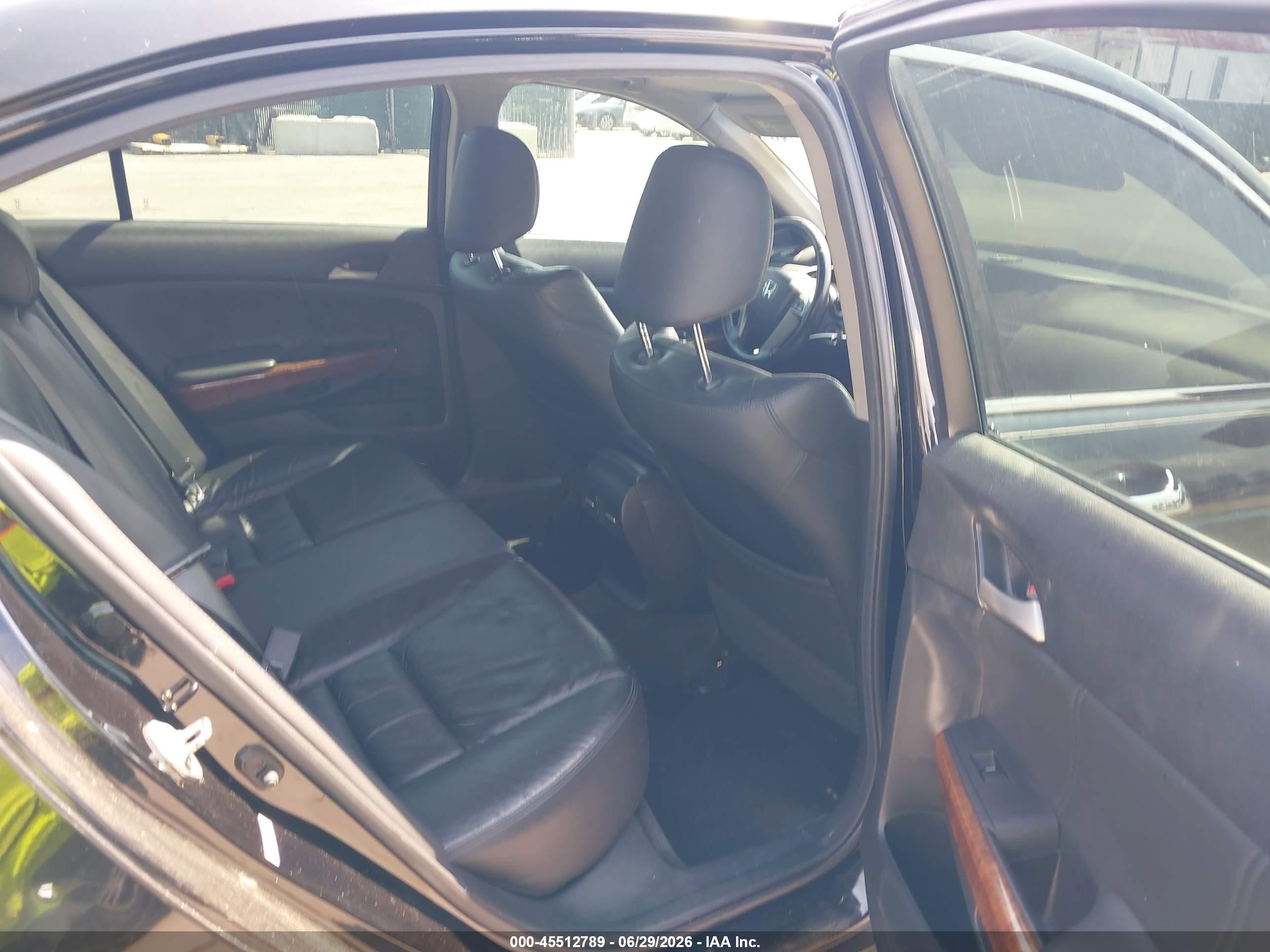 2011 Honda Accord 3.5 Ex-l Черный vin: 5KBCP3F88BB002253