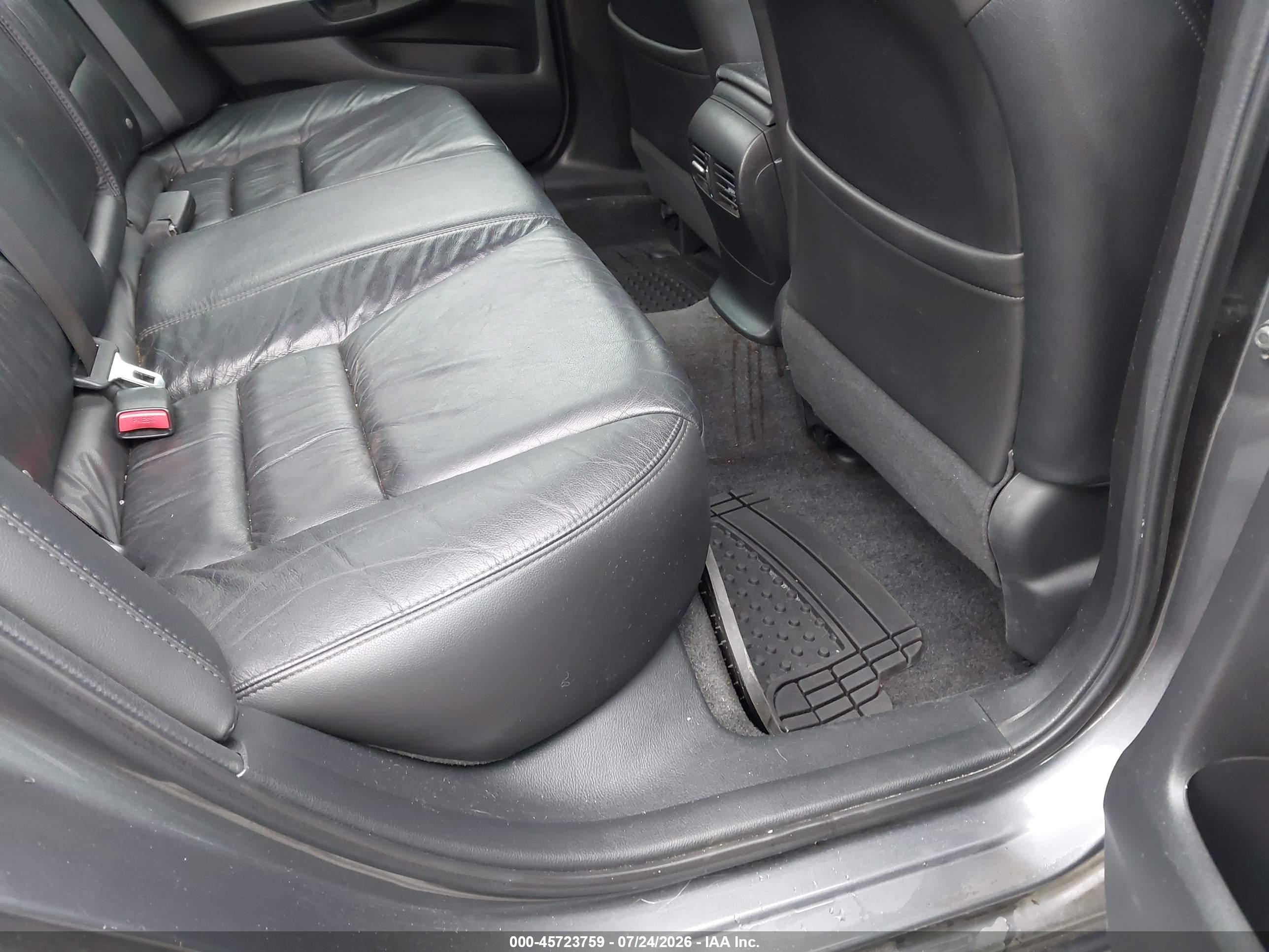 2010 Honda Accord 3.5 Ex-l Silver vin: 5KBCP3F8XAB002009