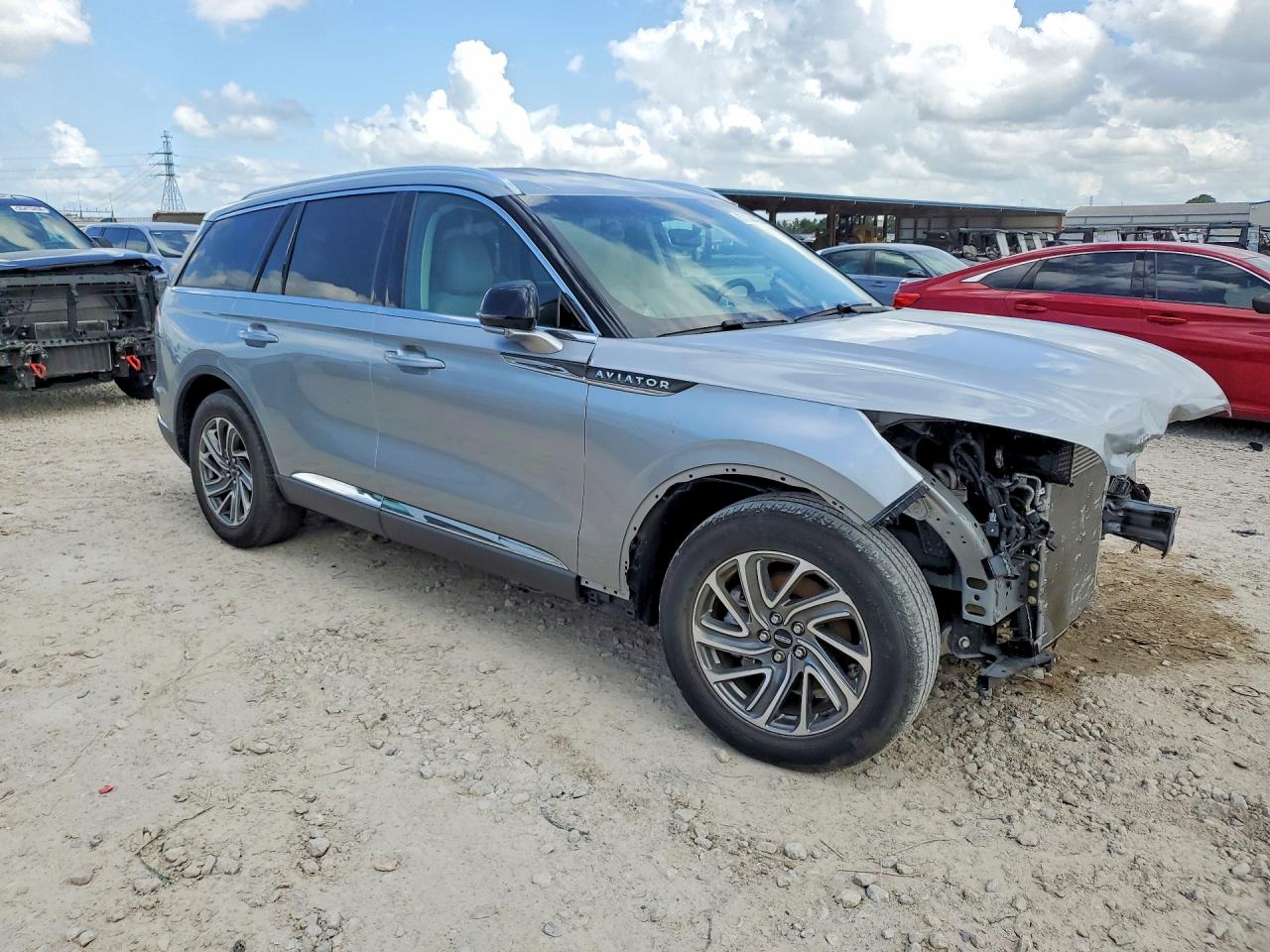 2023 Lincoln Aviator Серебряный vin: 5LM5J6WC0PGL11056