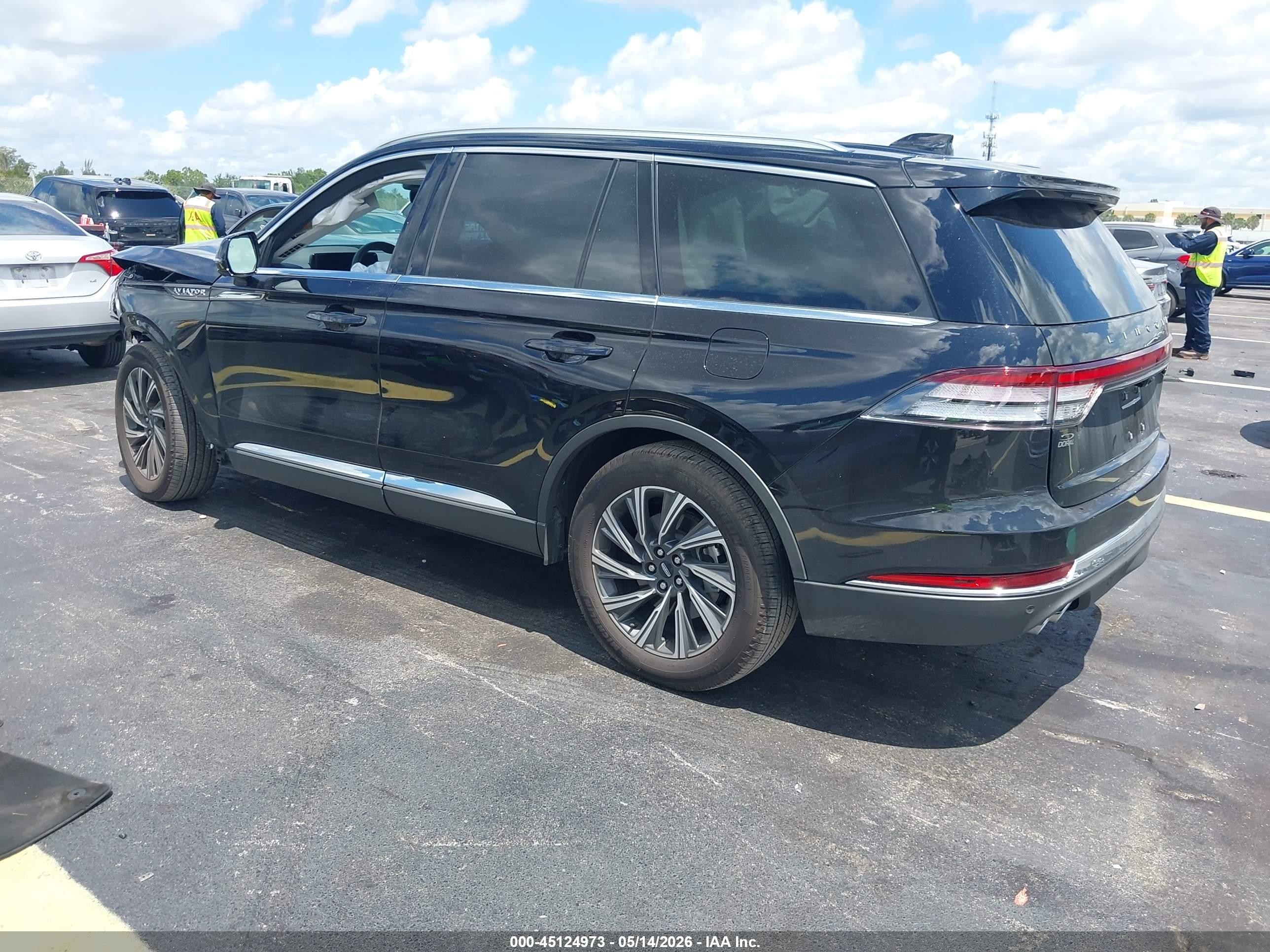 2025 Lincoln Aviator Premiere Black vin: 5LM5J6WC9SGL32772