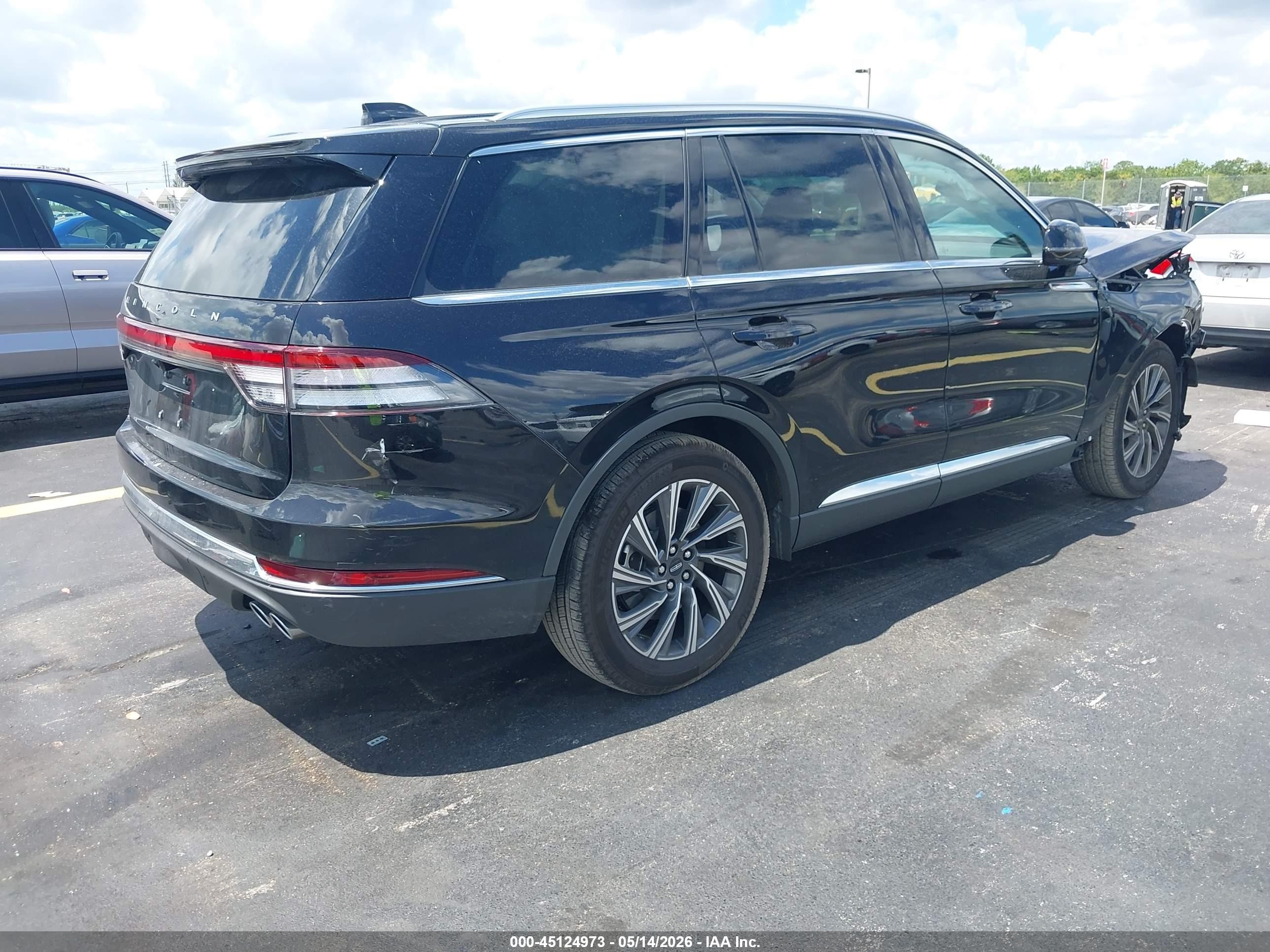 2025 Lincoln Aviator Premiere Black vin: 5LM5J6WC9SGL32772
