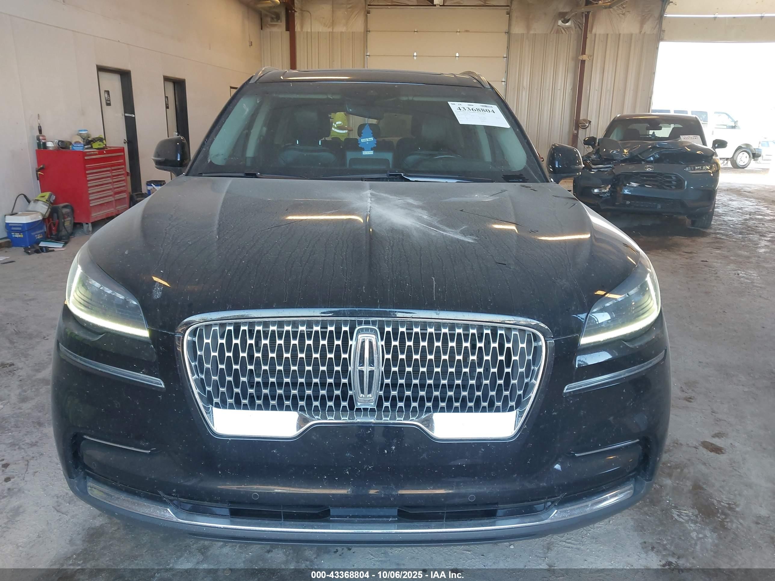2022 Lincoln Aviator Standard Black vin: 5LM5J6XC9NGL05235