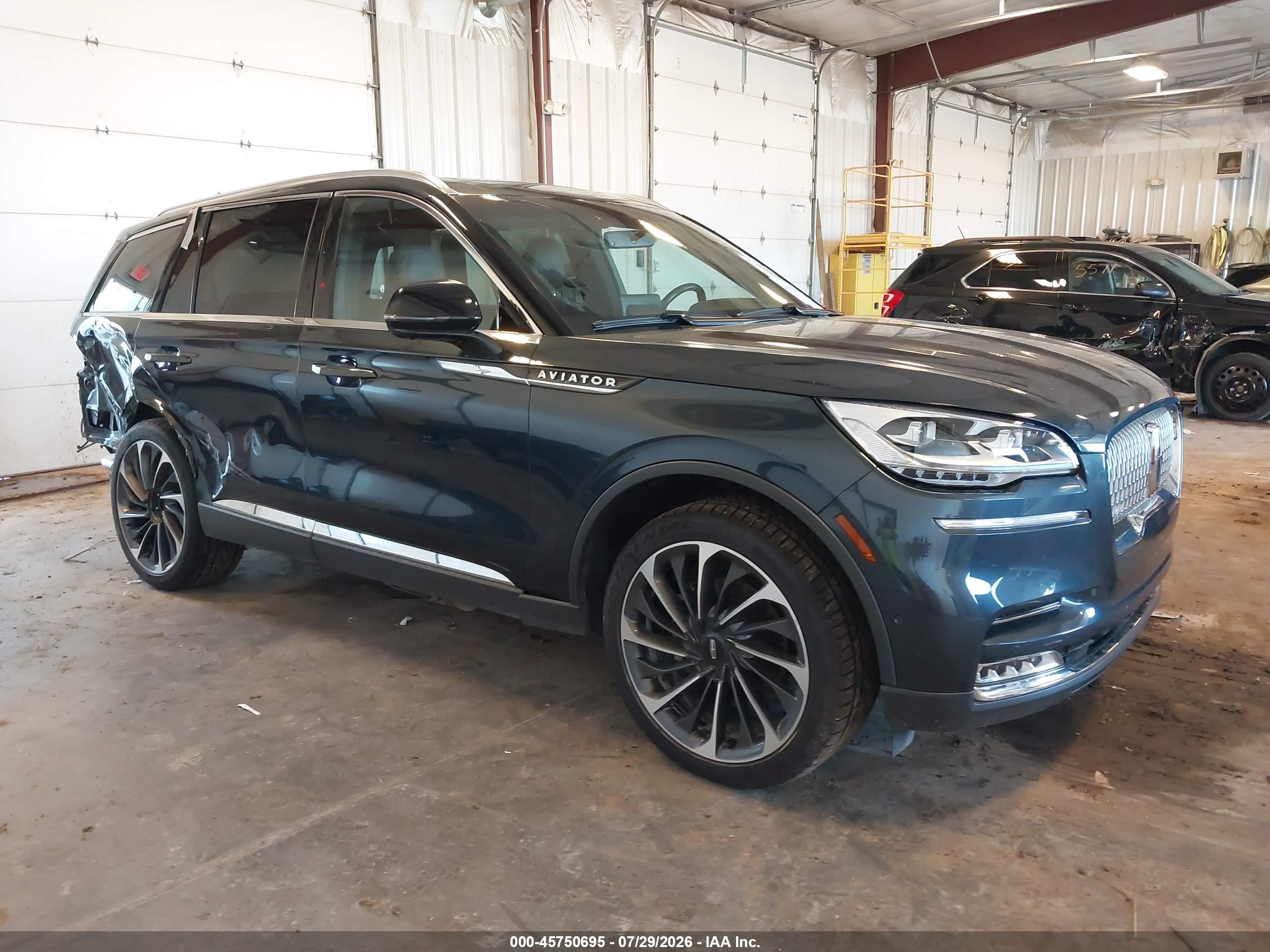 5LM5J7XC0PGL24121