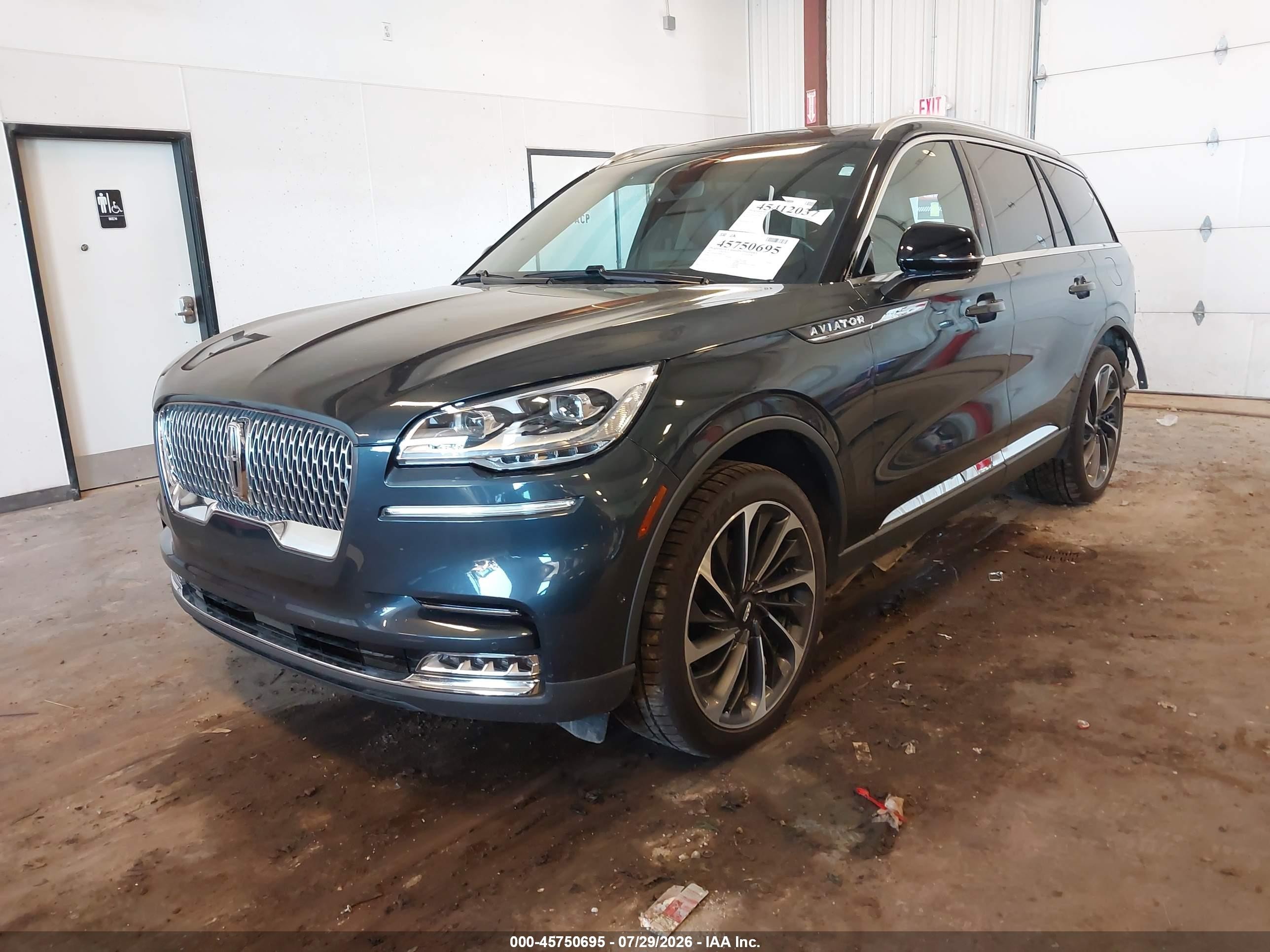 2023 Lincoln Aviator Reserve Blue vin: 5LM5J7XC0PGL24121
