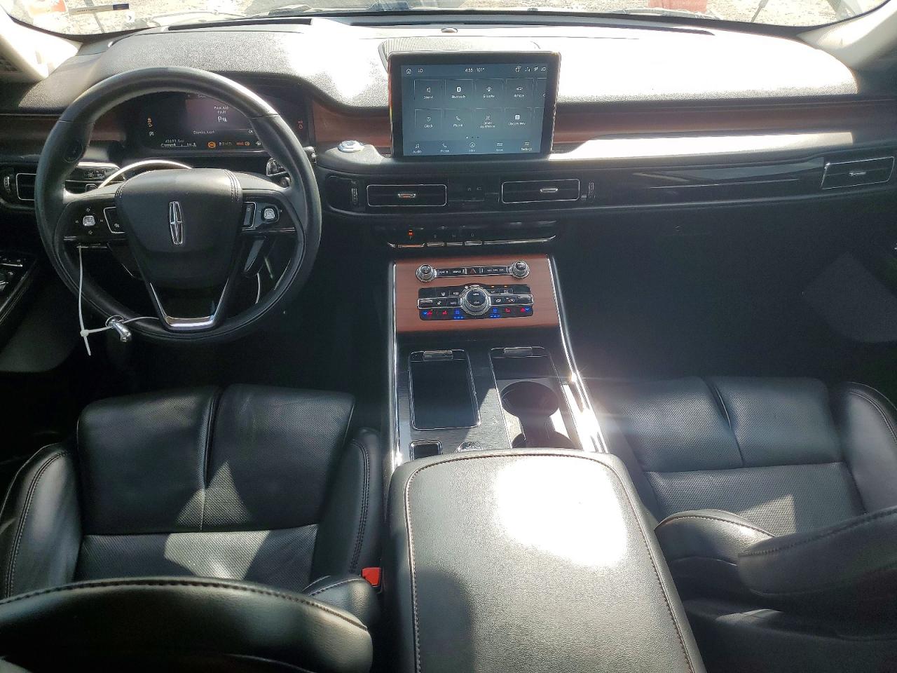2021 Lincoln Aviator Reserve Серый vin: 5LM5J7XC2MGL17151