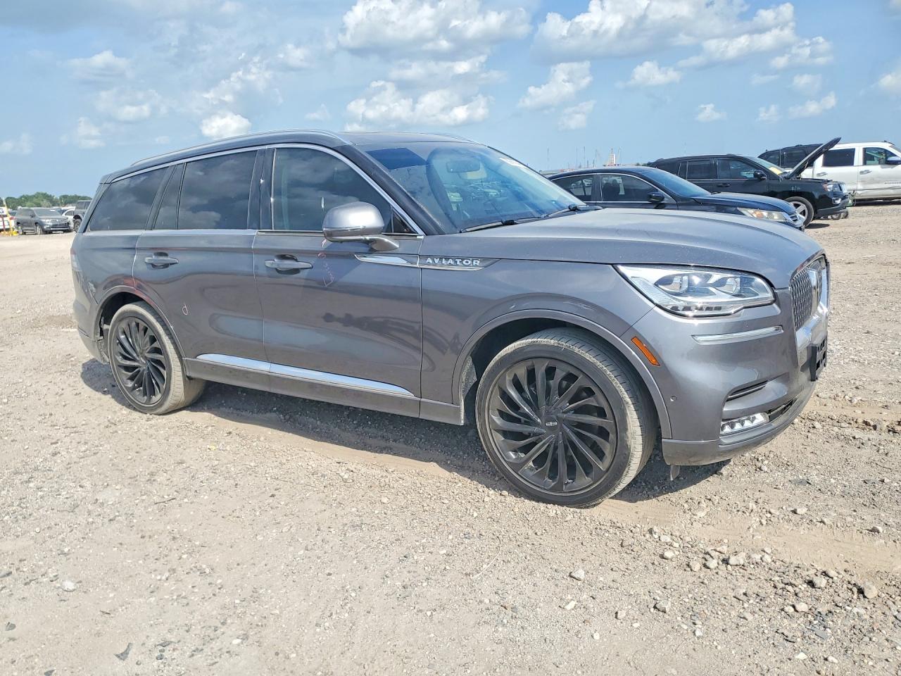 2021 Lincoln Aviator Reserve Серый vin: 5LM5J7XC2MGL17151