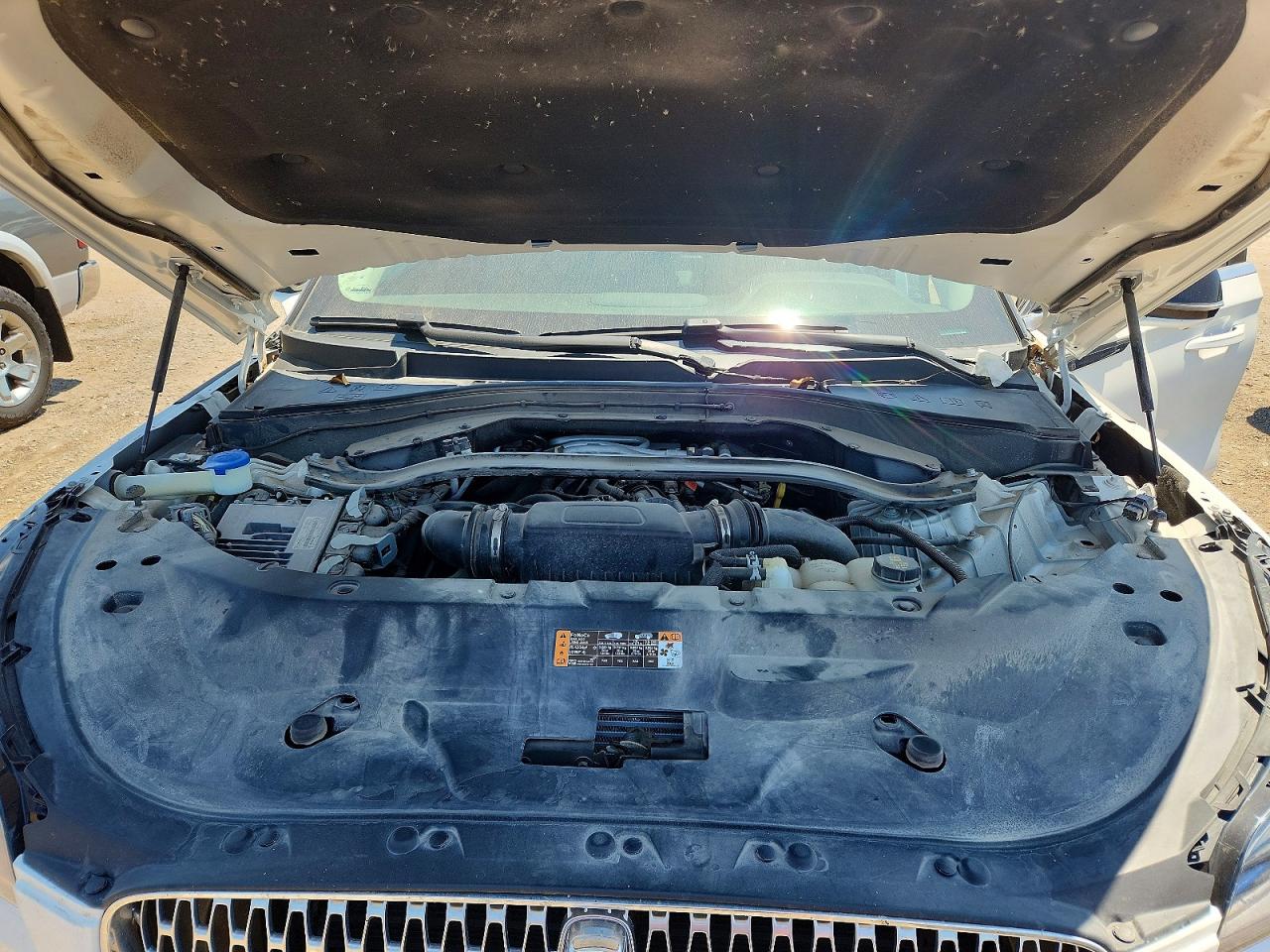 2021 Lincoln Aviator Reserve White vin: 5LM5J7XC3MGL14629