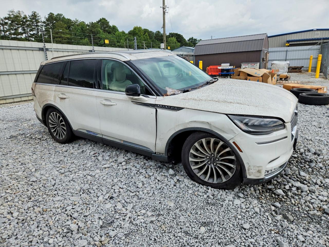 2020 Lincoln Aviator Reserve White vin: 5LM5J7XC4LGL01791