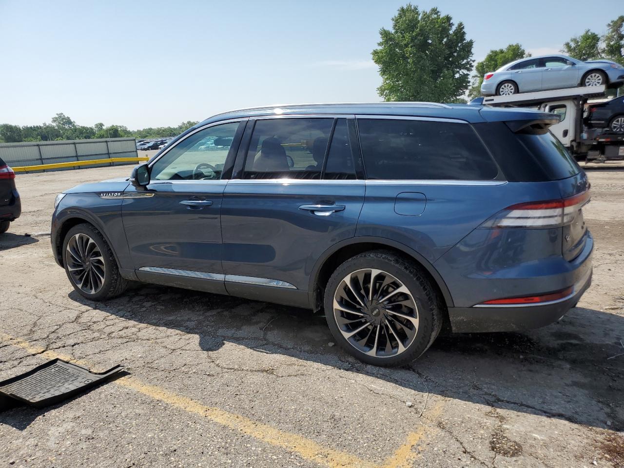 2020 Lincoln Aviator Reserve Blue vin: 5LM5J7XC6LGL06832