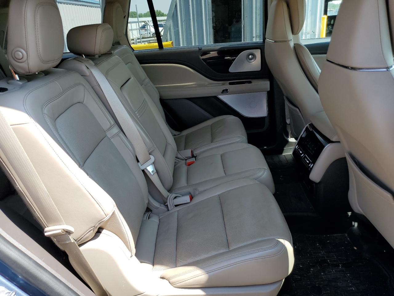 2020 Lincoln Aviator Reserve Blue vin: 5LM5J7XC6LGL06832