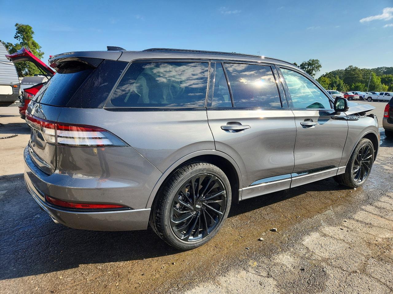 2025 Lincoln Aviator Reserve Charcoal vin: 5LM5J7XC6SGL02696