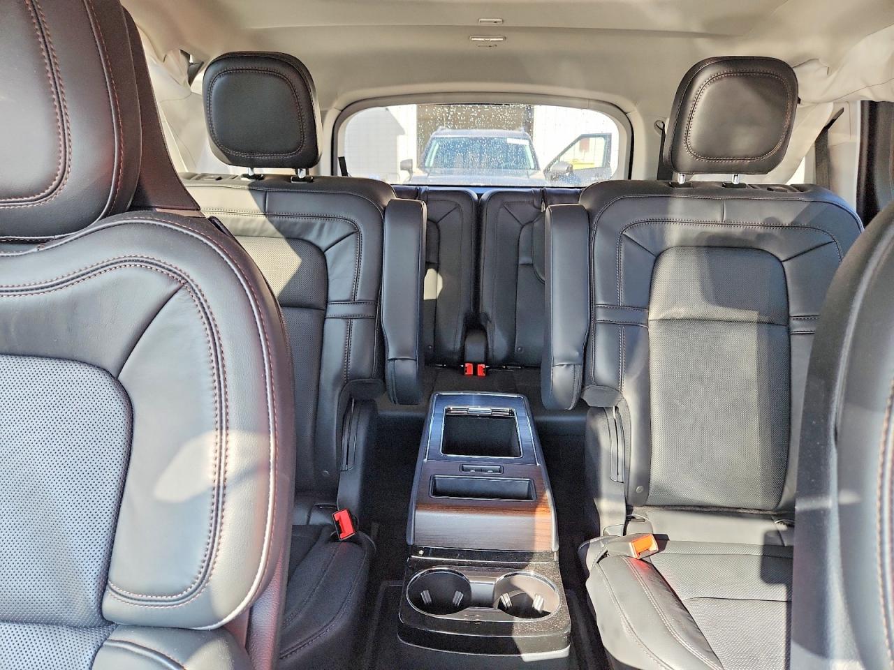2025 Lincoln Aviator Reserve Charcoal vin: 5LM5J7XC6SGL02696