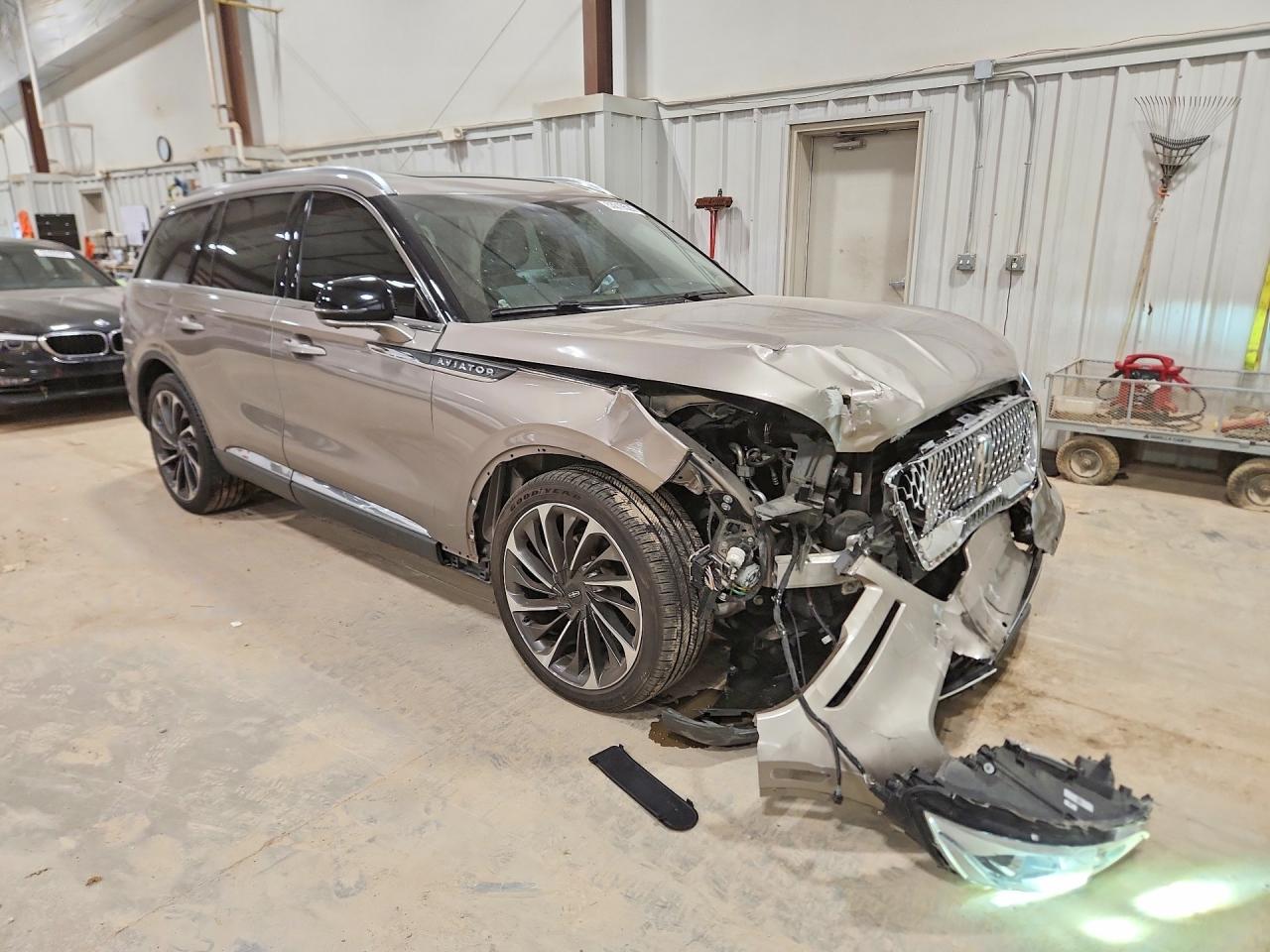 2020 Lincoln Aviator Reserve Tan vin: 5LM5J7XC7LGL05074
