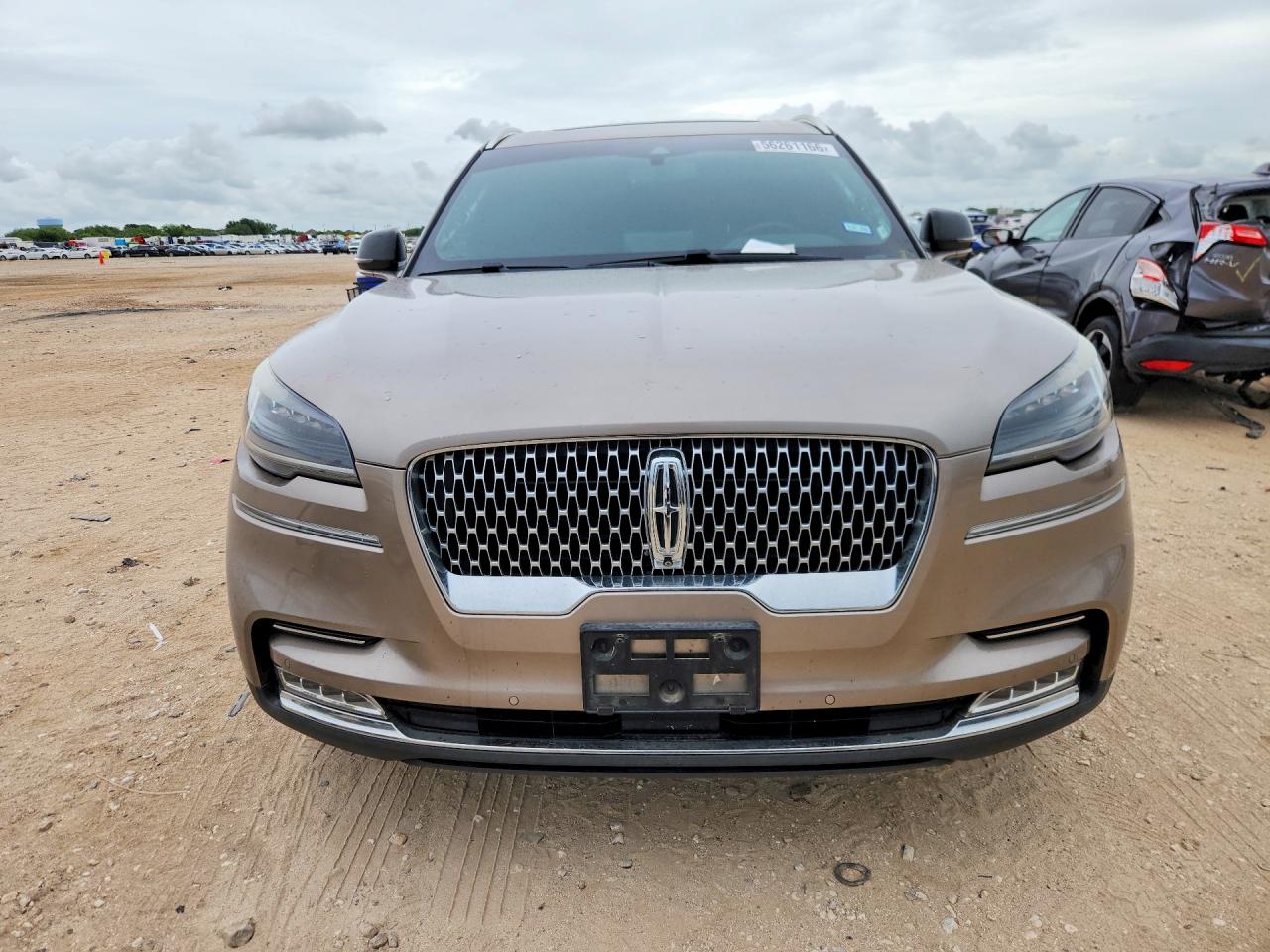 2020 Lincoln Aviator Reserve Желто-коричневый vin: 5LM5J7XC8LGL21431